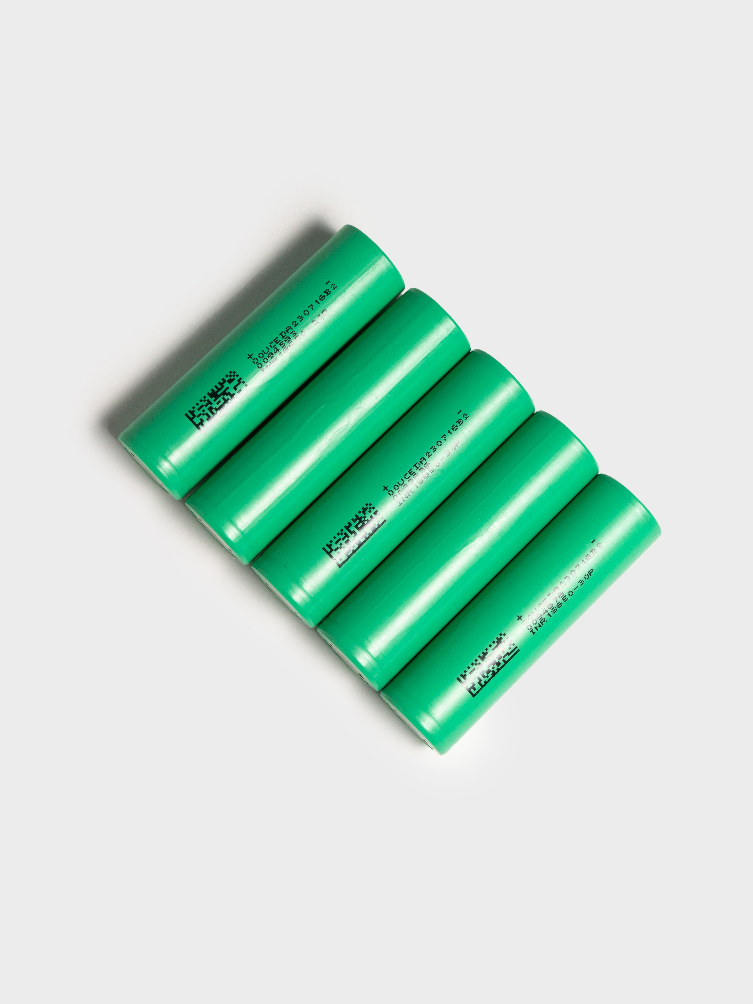 Аккумуляторы. Фотограф Злата Спицына