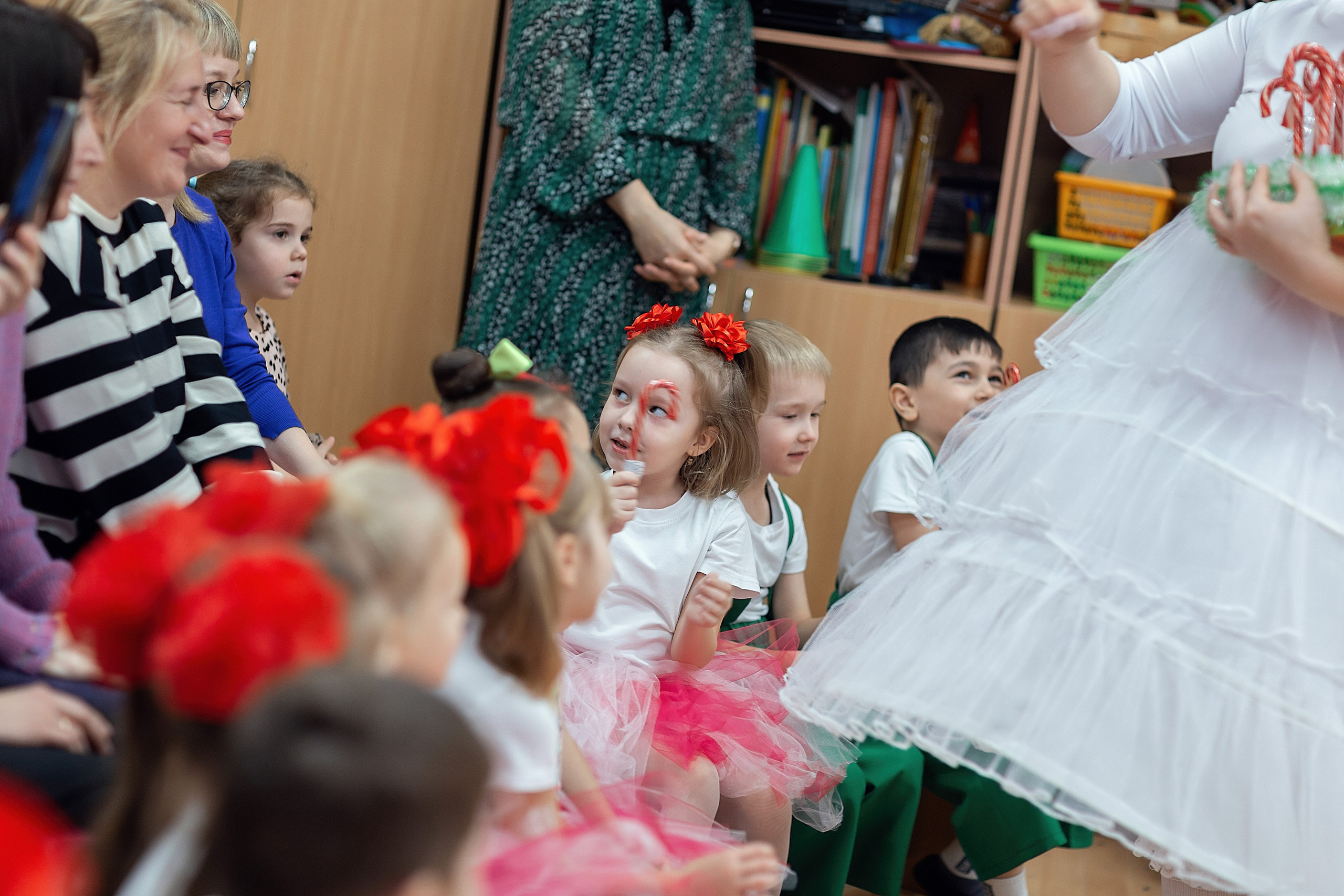 Утренник_"Карамельная фабрика» 2024. Семейный фотограф в Санкт-Петербурге