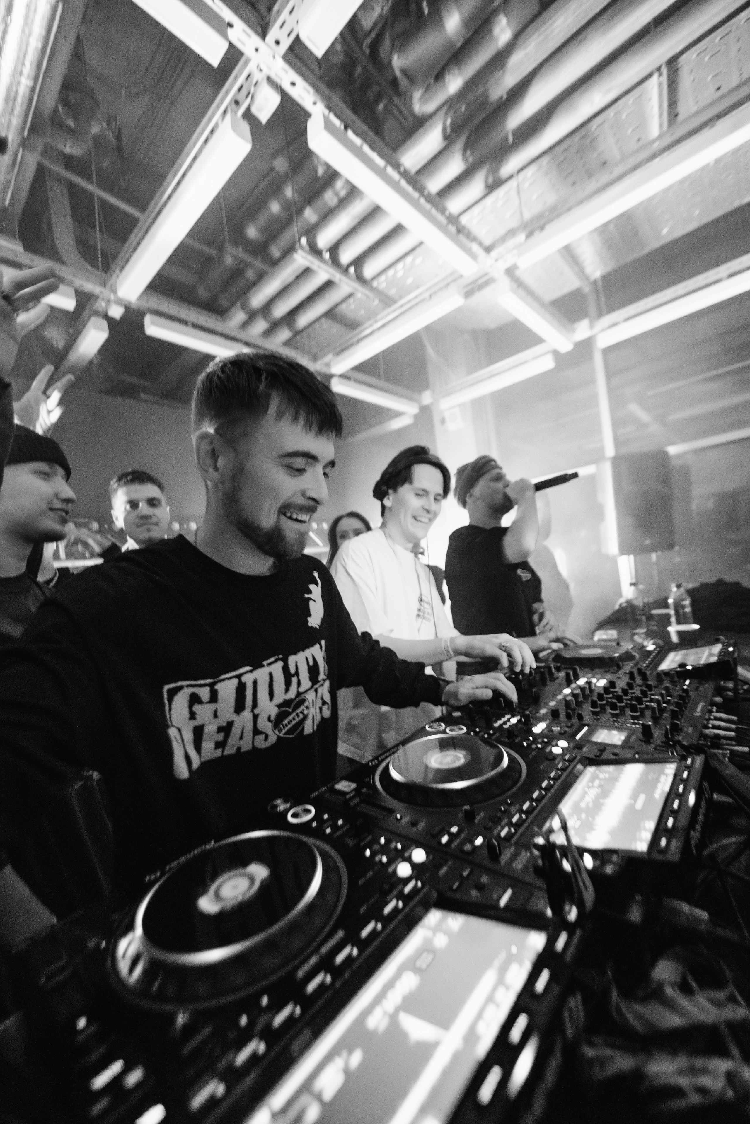 УРАМ. Ночная смена / 2025. Саша Копылов, фотограф в Казани