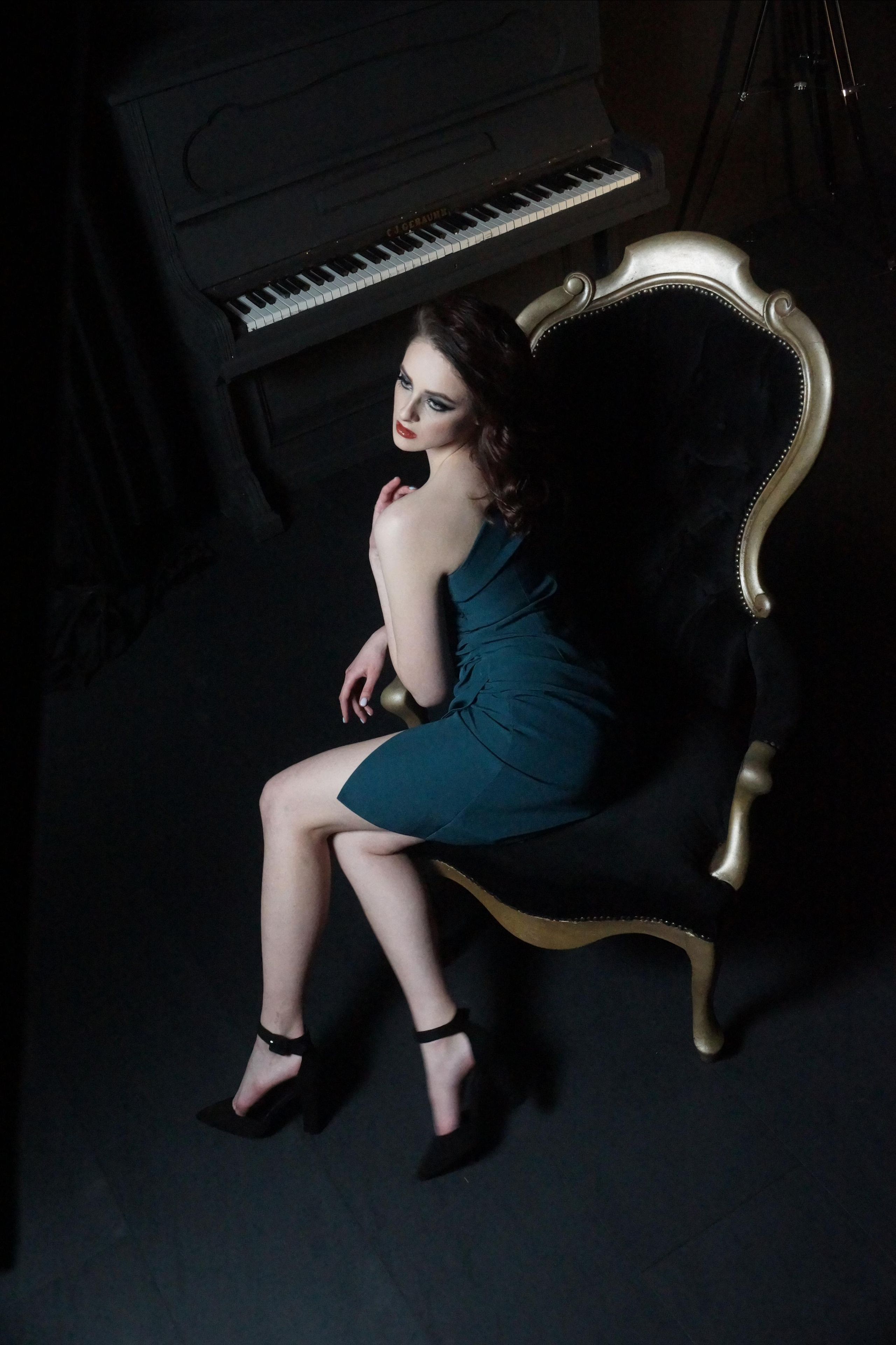 Фотосессия в студии в Минске. Strona internetowa fotografki Elly Tev