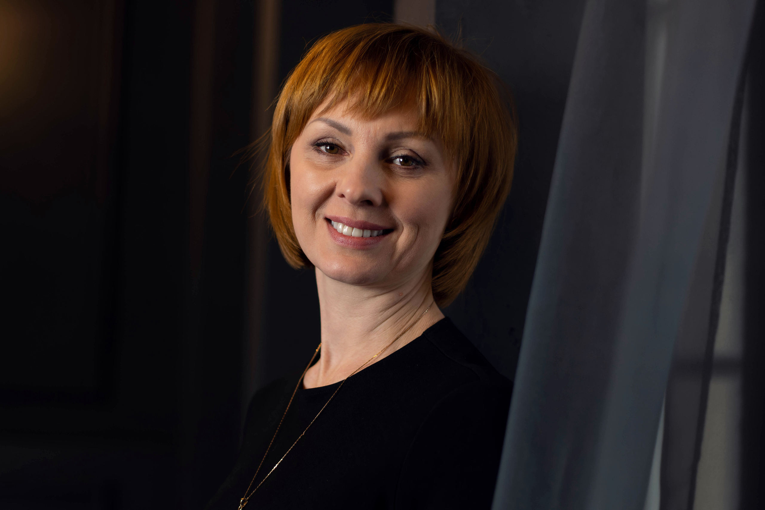 Женский портрет. Strona internetowa fotografki Elly Tev