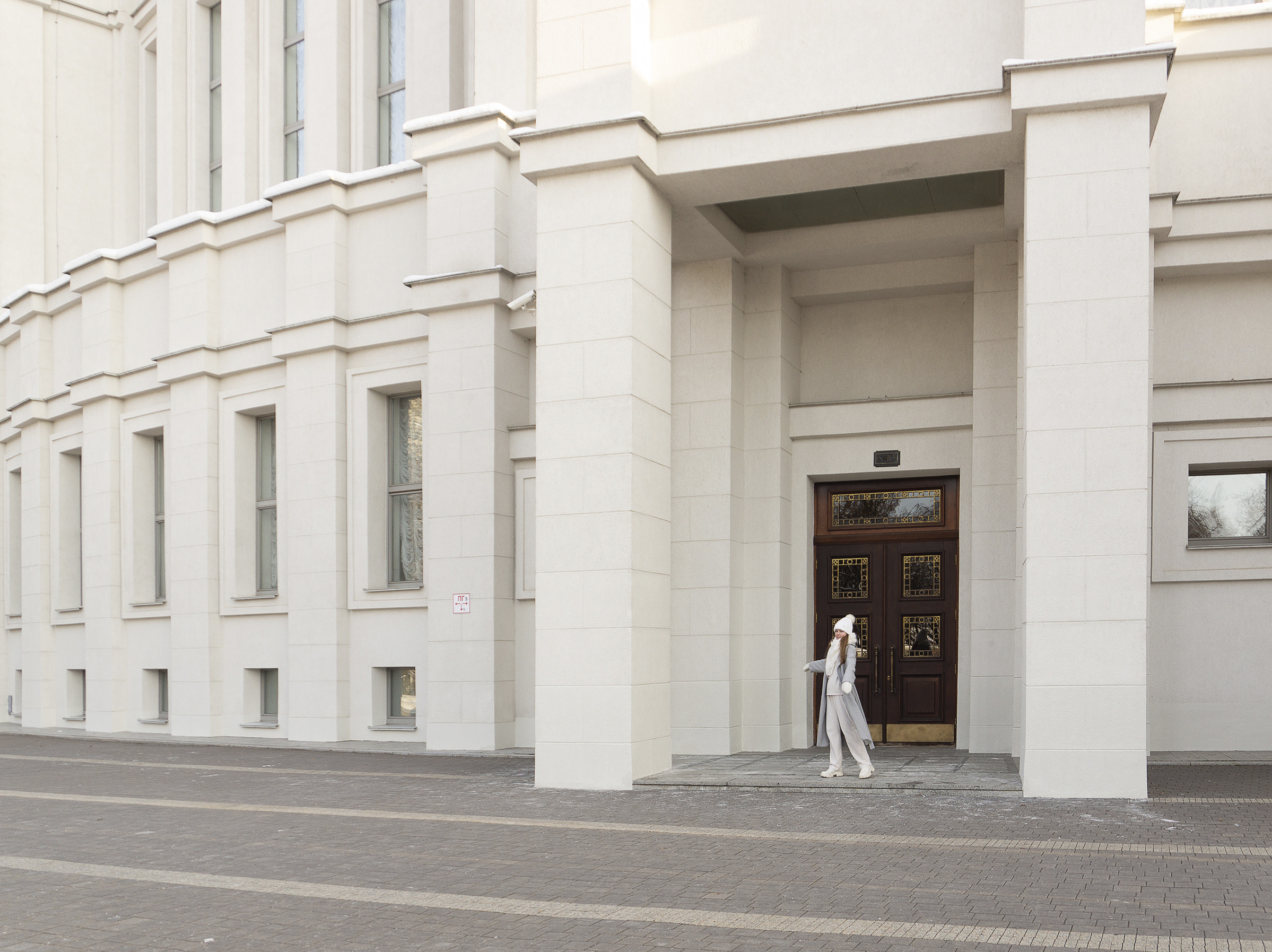 Женский портрет для Instagram. Strona internetowa fotografki Elly Tev