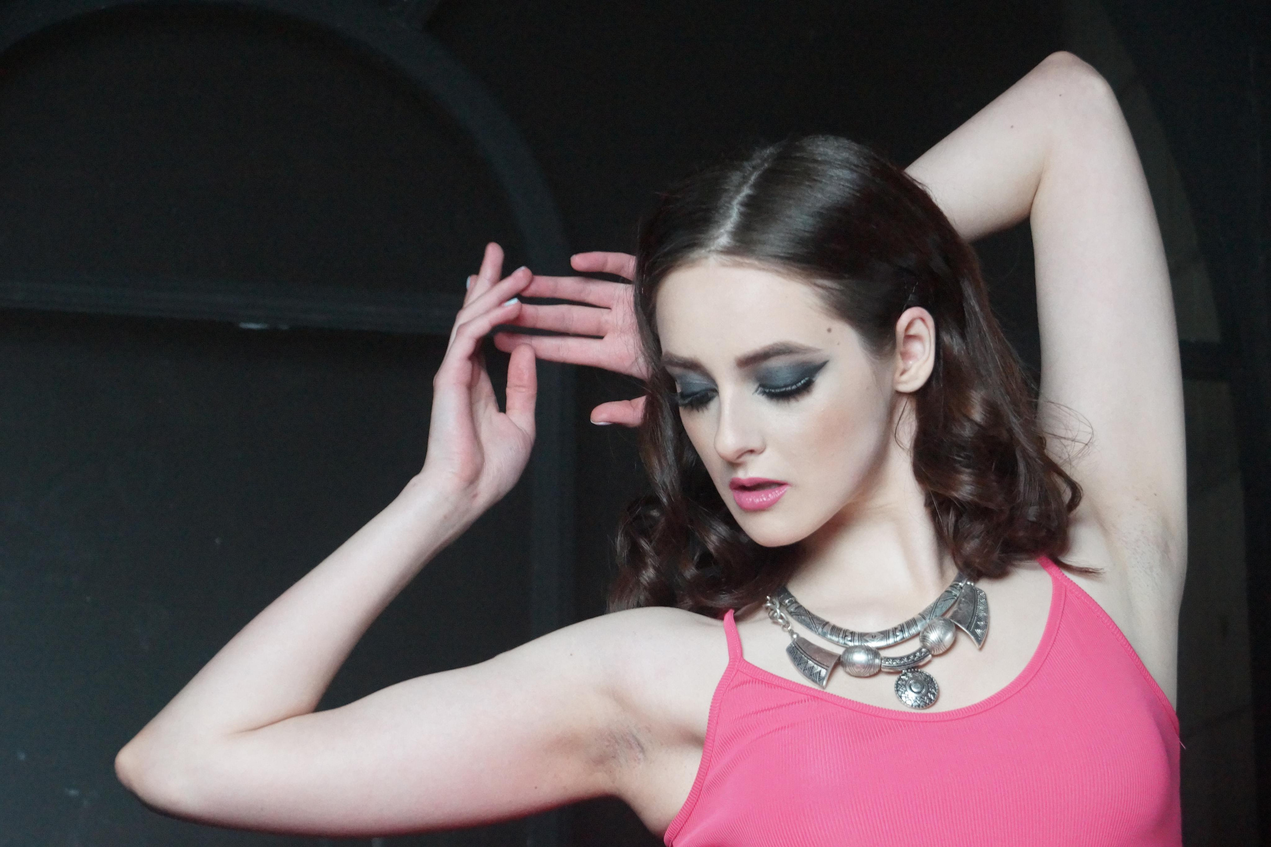 Pretty Woman. Strona internetowa fotografki Elly Tev