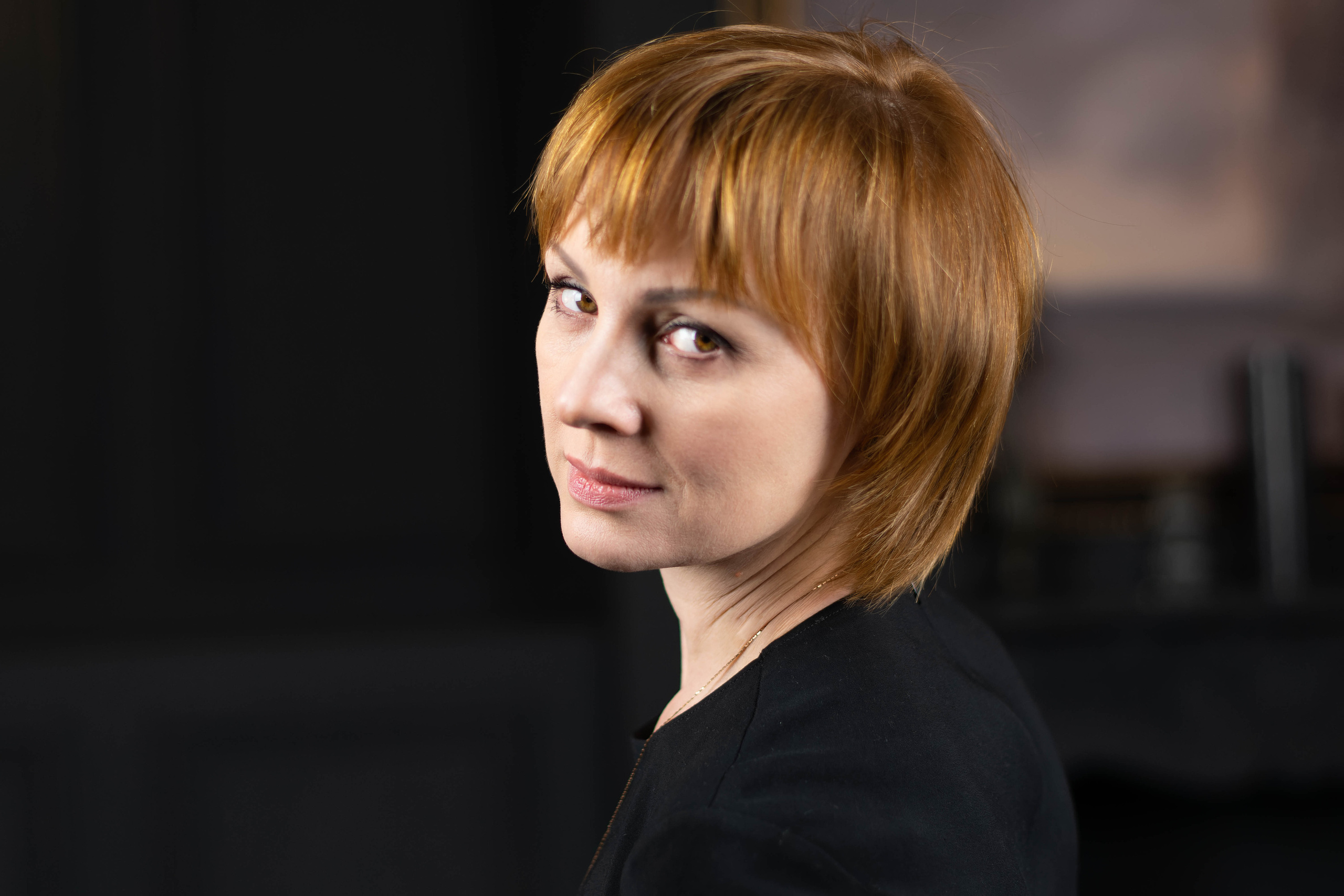 Женский портрет. Strona internetowa fotografki Elly Tev