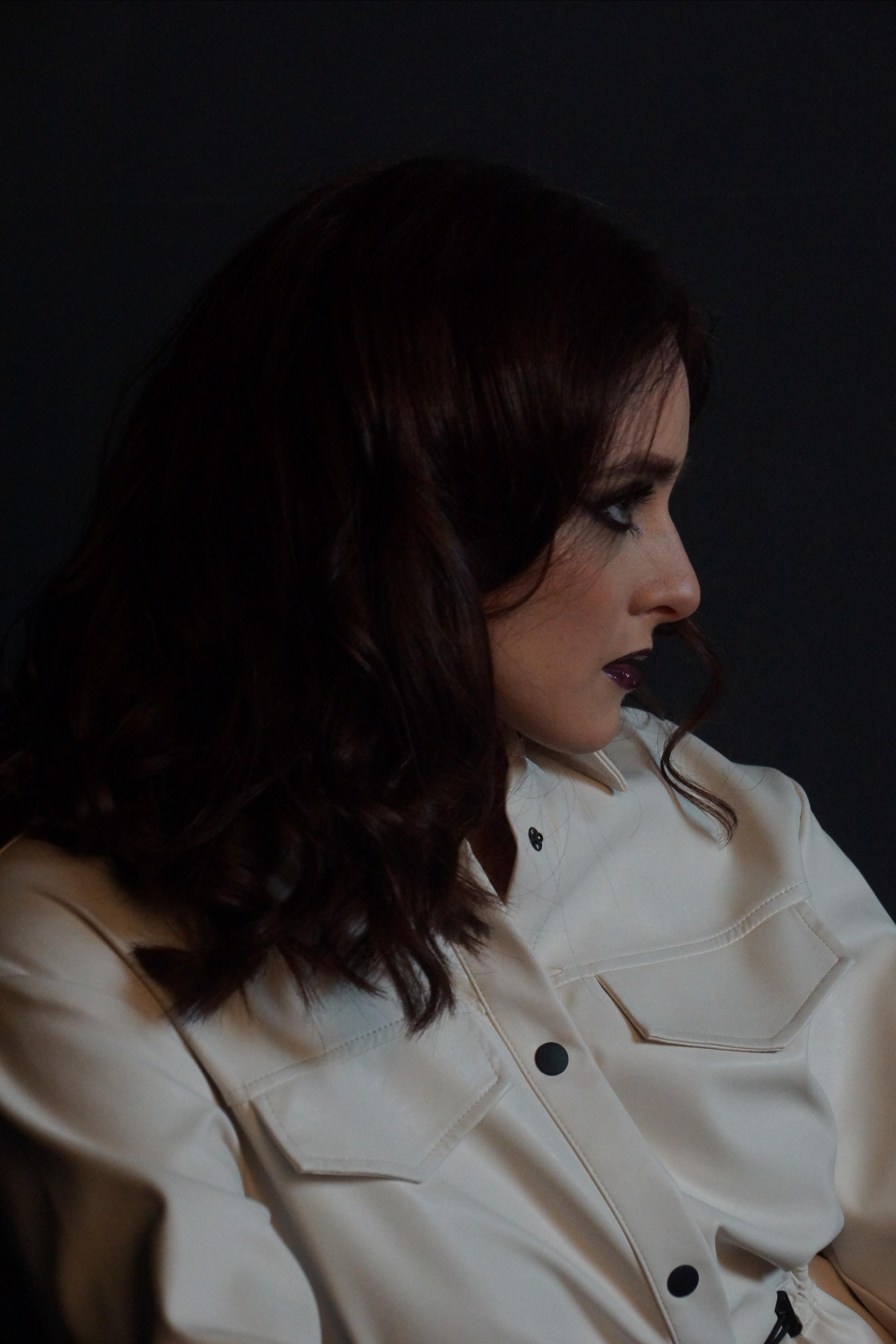 Стиль модных журналов 90-х годов. Strona internetowa fotografki Elly Tev