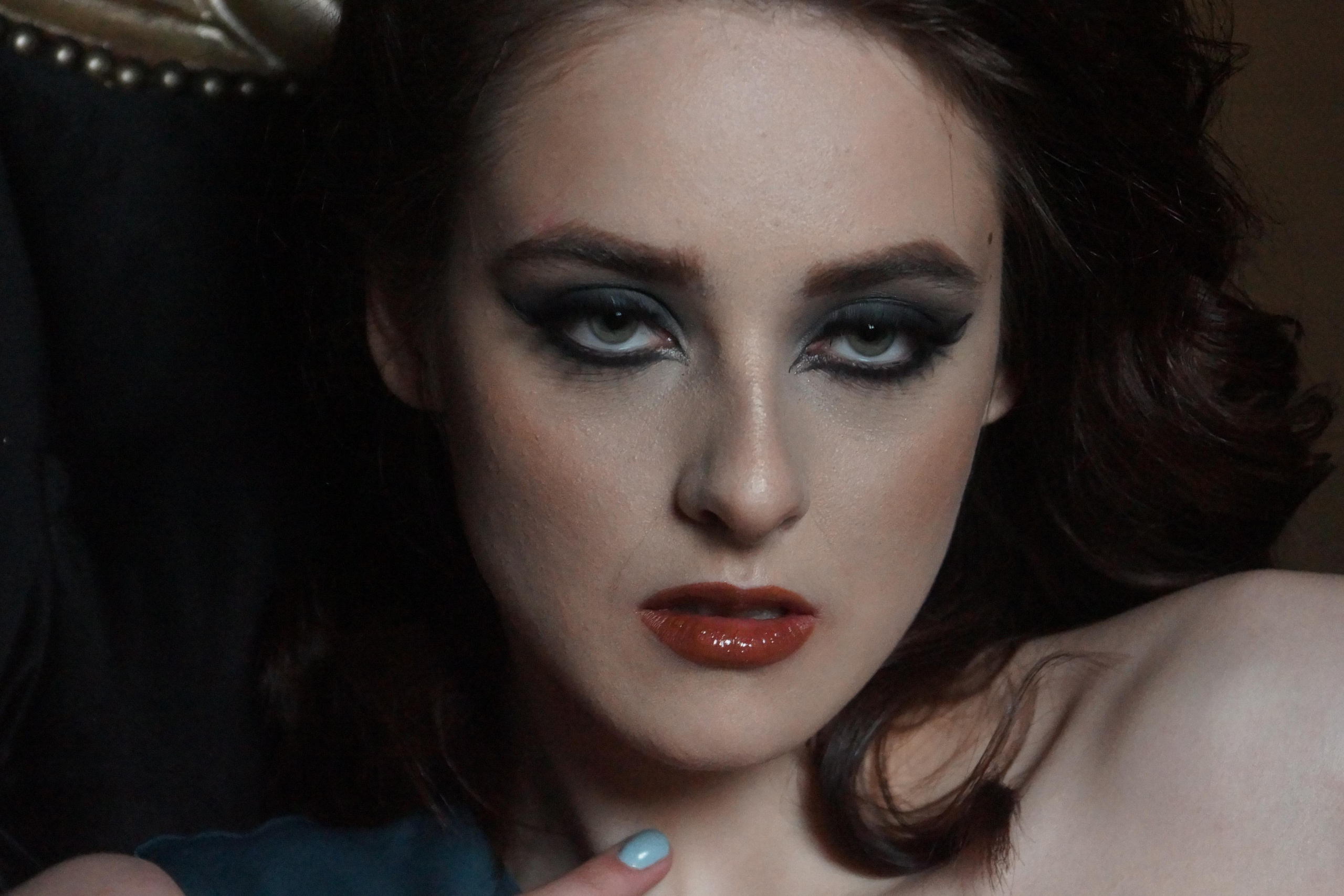 Фотосессия в студии в Минске. Strona internetowa fotografki Elly Tev