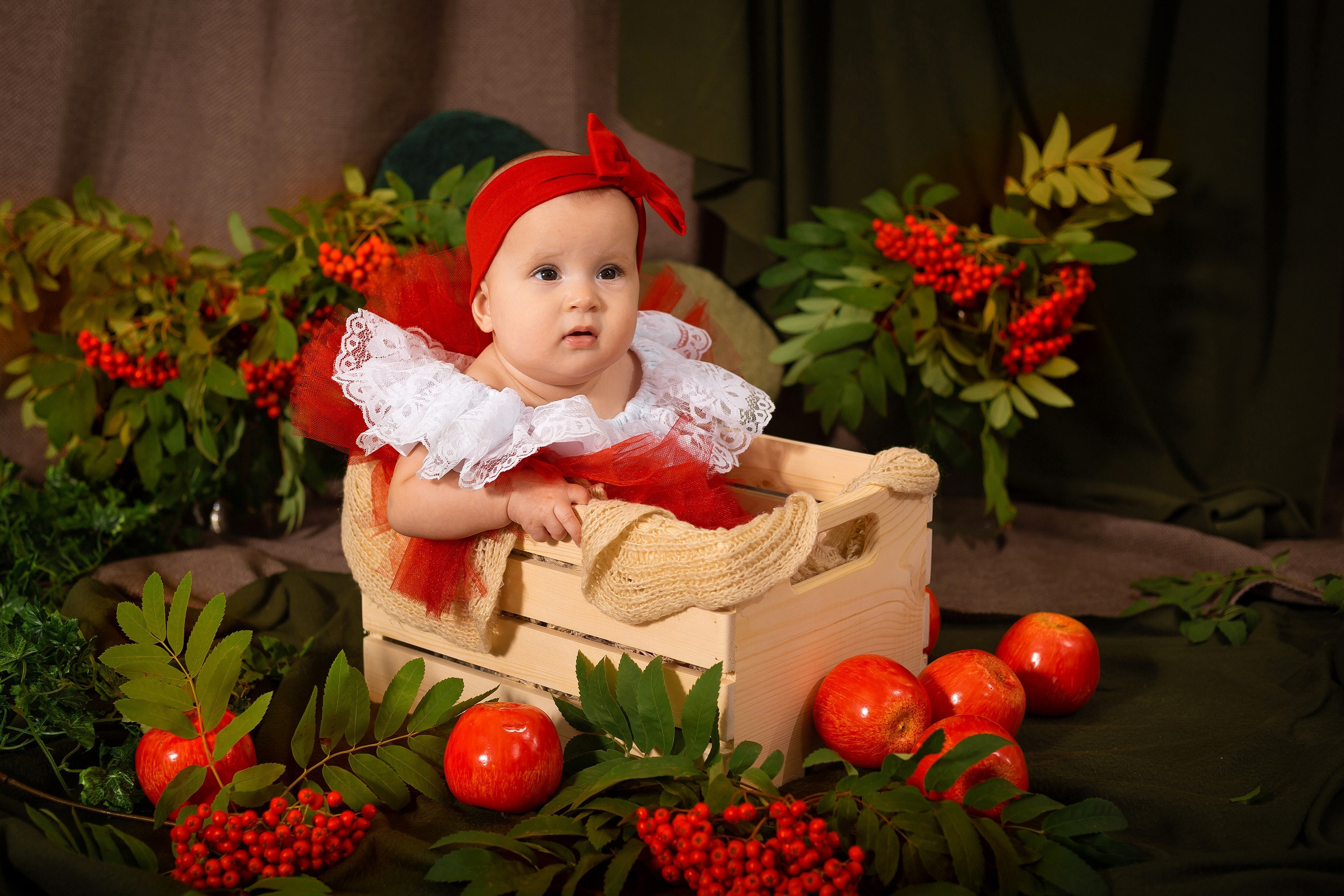© Фотостудия "Олеся". Все права защищены. "Любое использование или копирование материалов или элементов дизайна сайта допускается только с разрешения правообладателя и со ссылкой на источник".