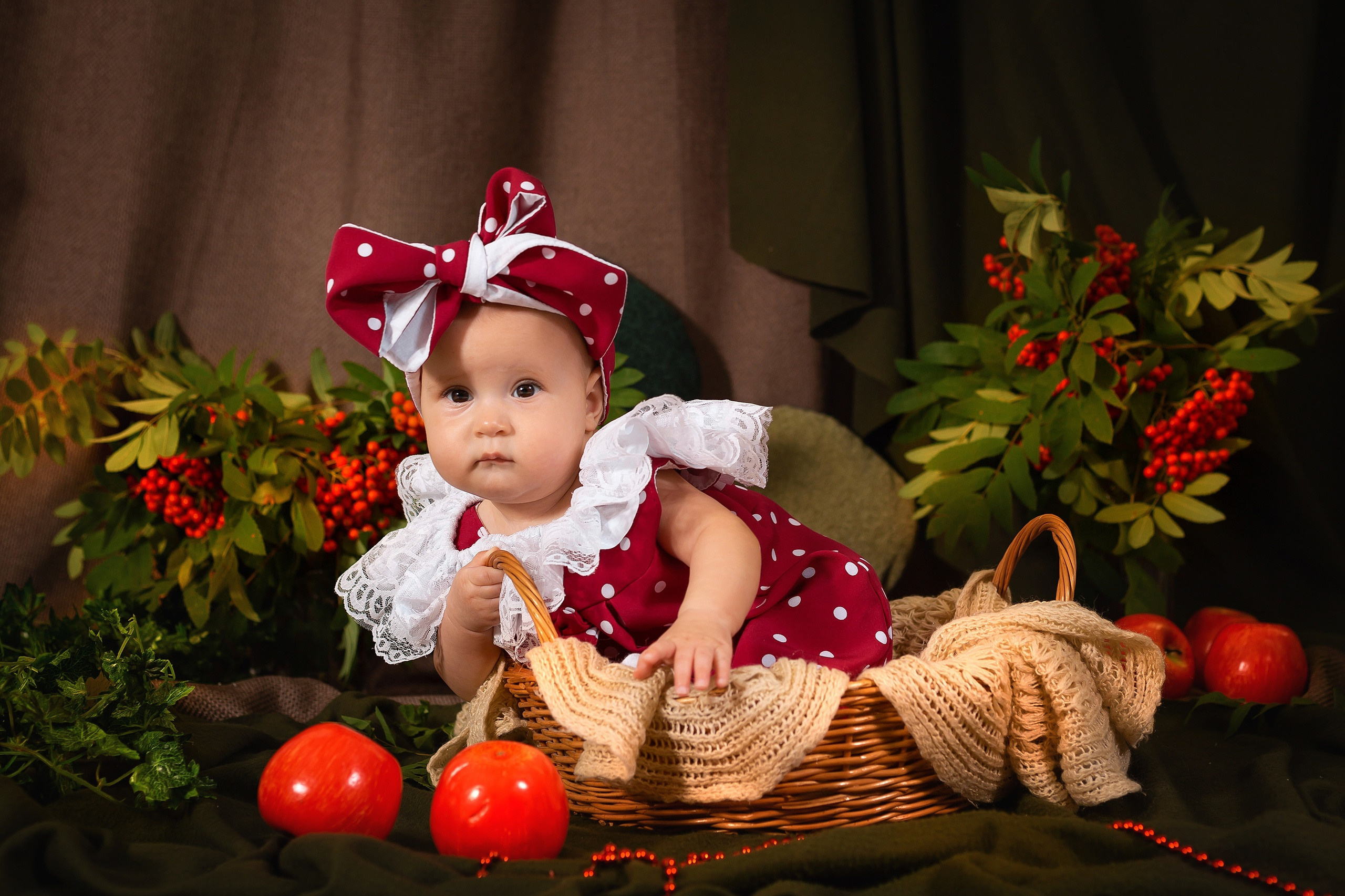 © Фотостудия "Олеся". Все права защищены. "Любое использование или копирование материалов или элементов дизайна сайта допускается только с разрешения правообладателя и со ссылкой на источник".