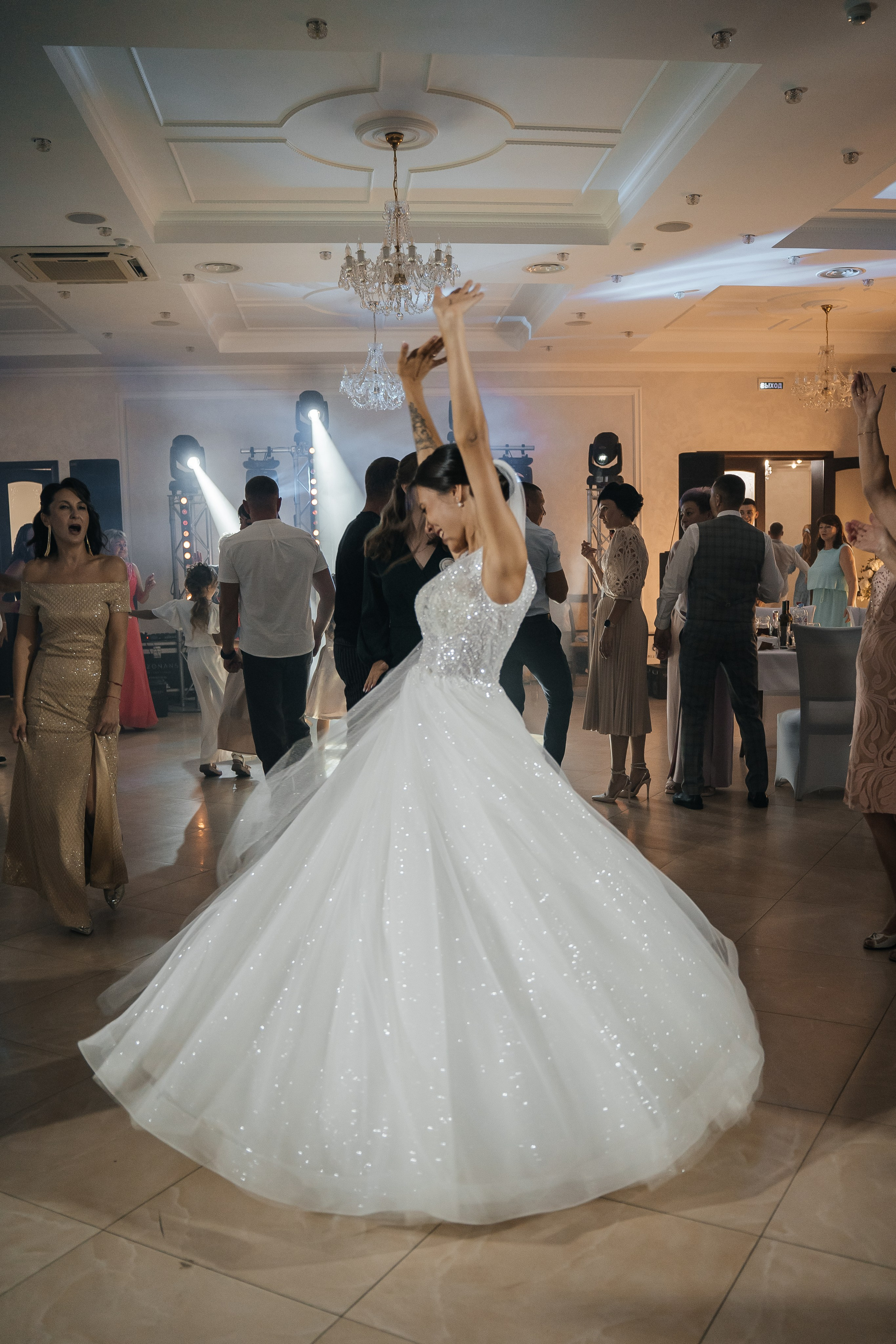 Амина и Дамир. Полный день. Семейный и свадебный фотограф в Саратове Евангелина Штах