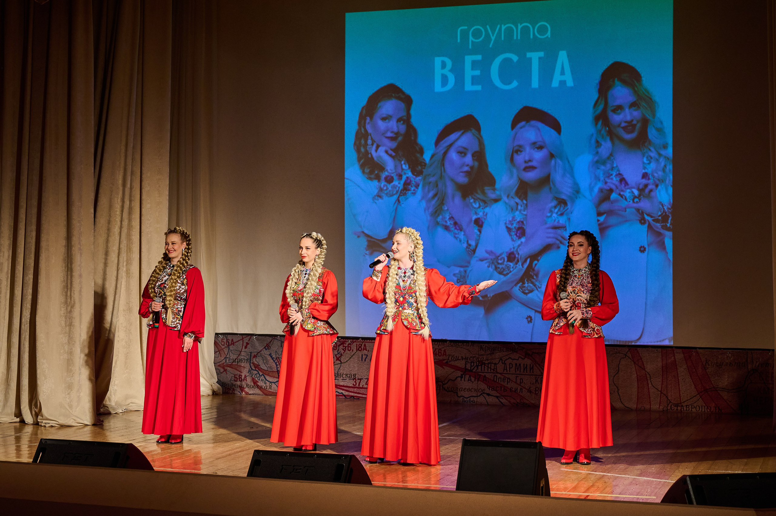 Веста в Кабардинке. Жизнь курорта Кабардинка в фотографиях