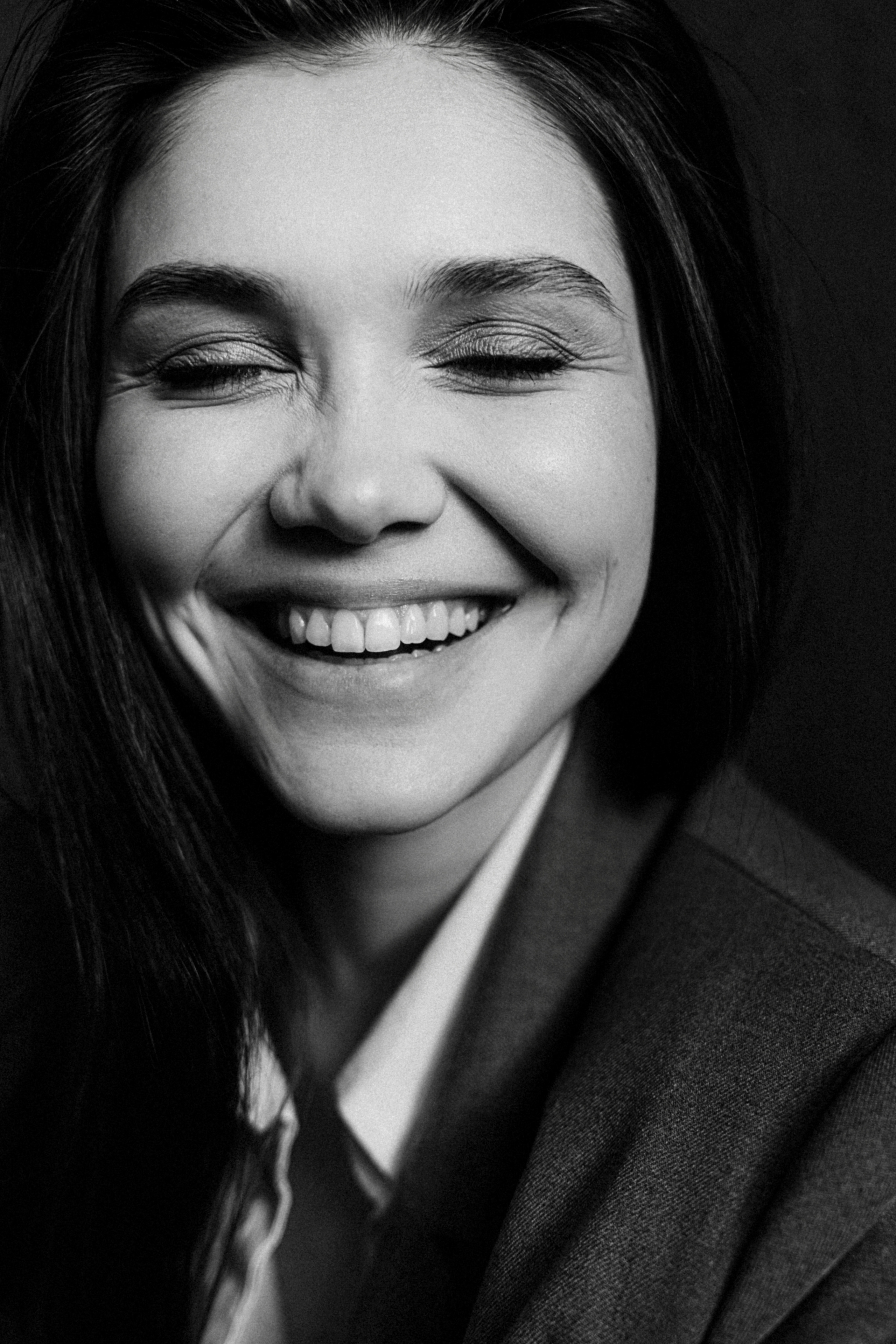 Девушки. Костя Жуков — фотограф в Москве