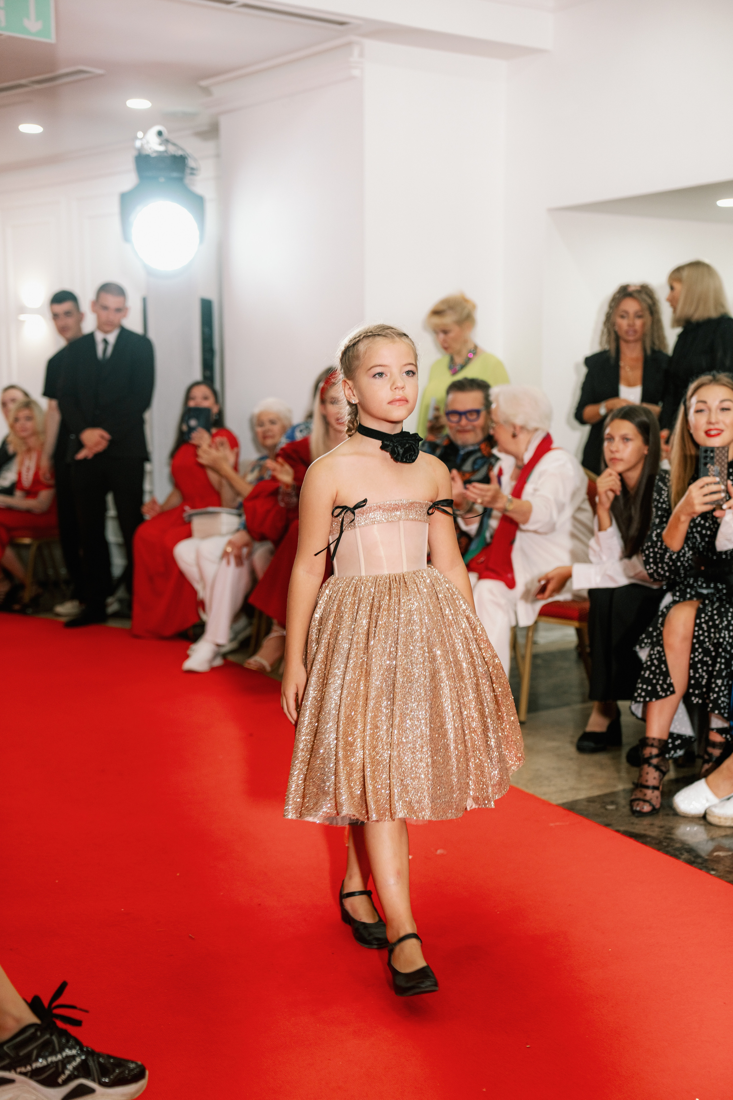 Открытие модного дома MaryWay в Москве. Костя Жуков — фотограф в Москве