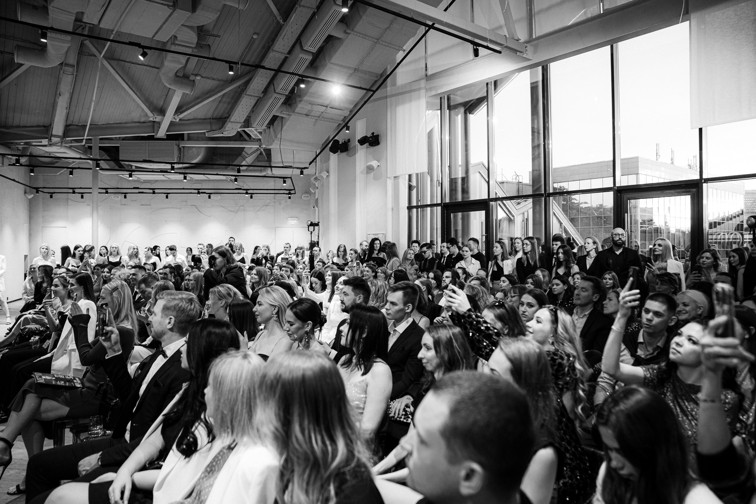 Презентация первого СМИ инфобиза «METOD». Костя Жуков — фотограф в Москве