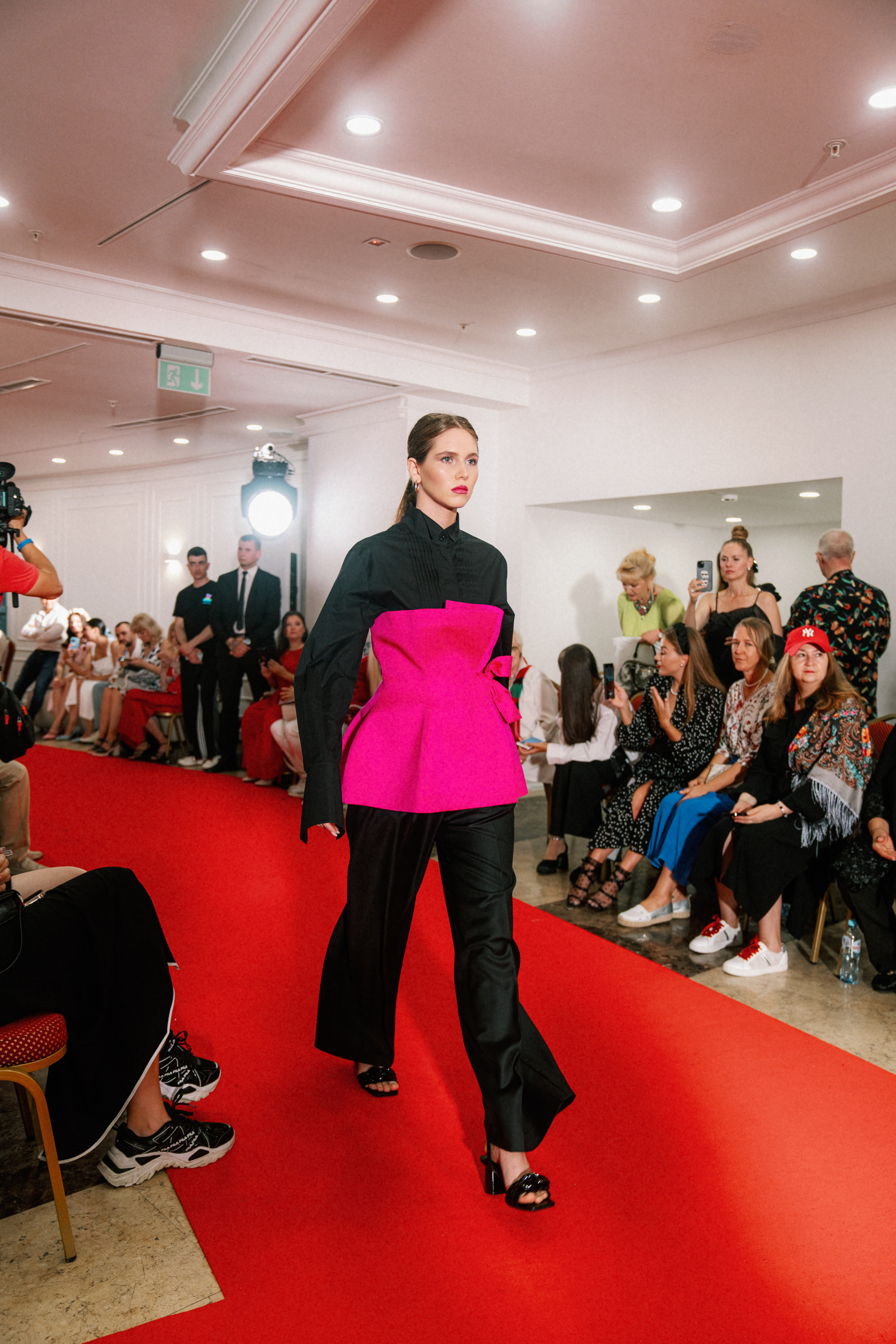 Открытие модного дома MaryWay в Москве. Костя Жуков — фотограф в Москве