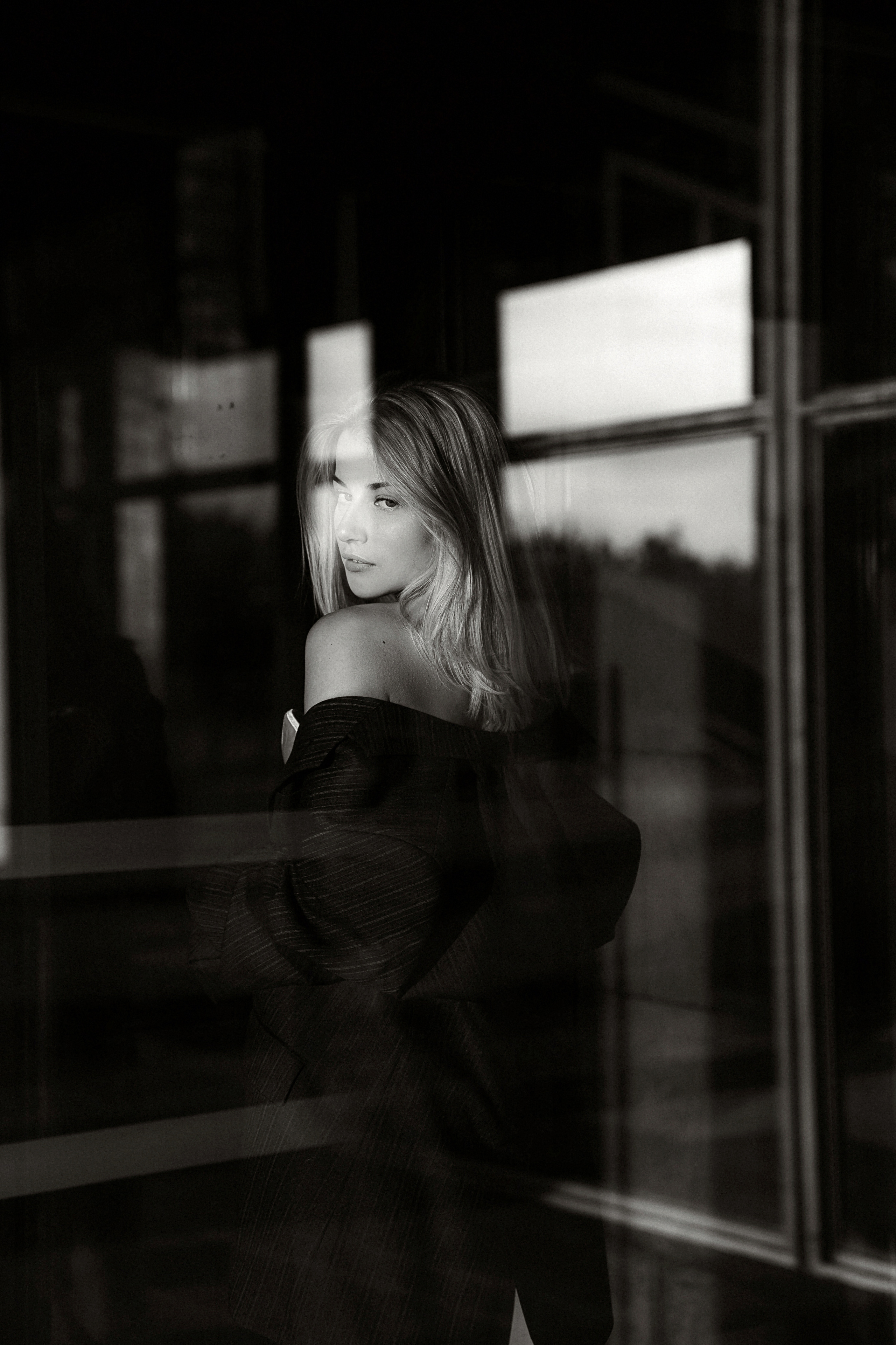 Девушки. Костя Жуков — фотограф в Москве