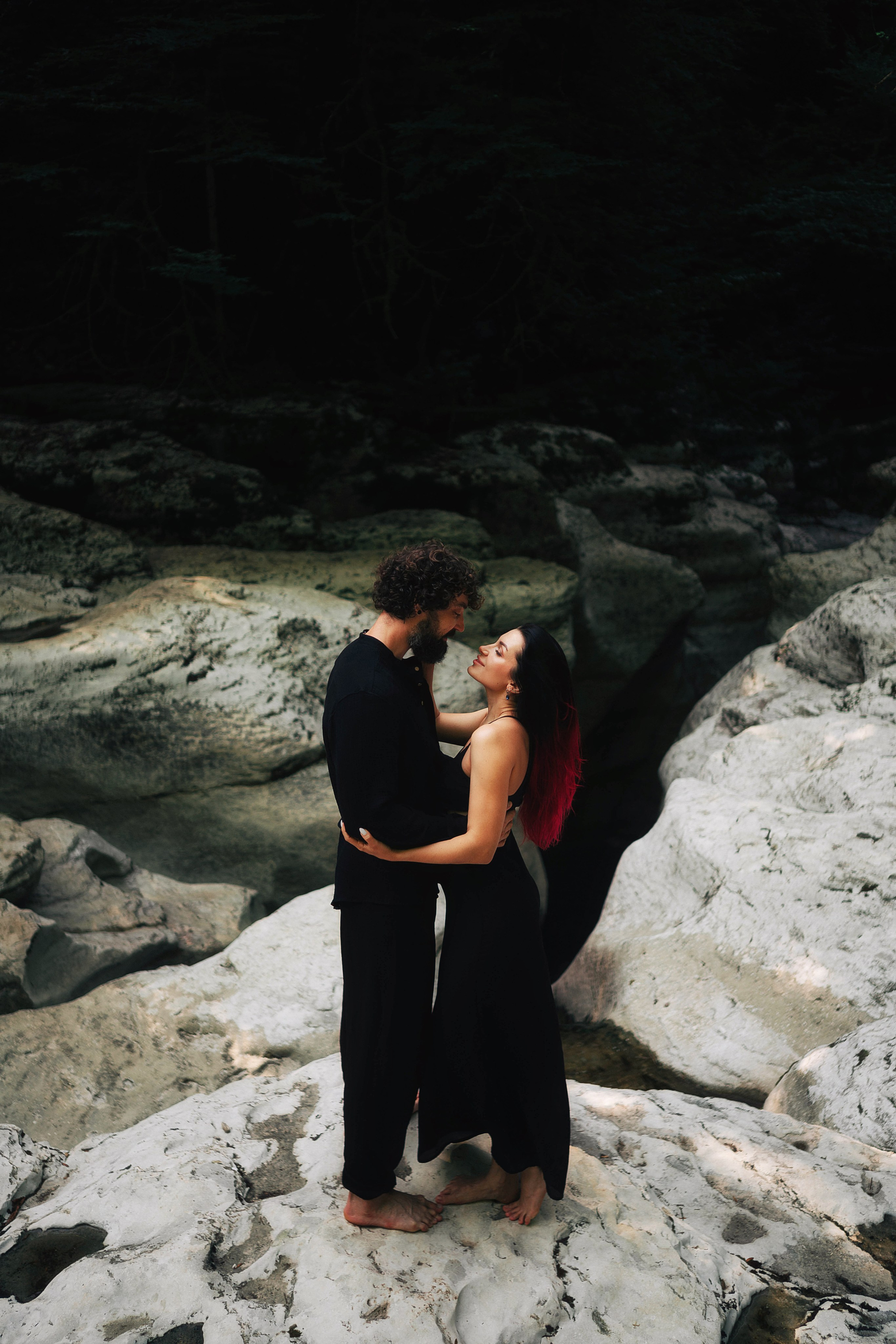 Влюблённые фотосессии на природе