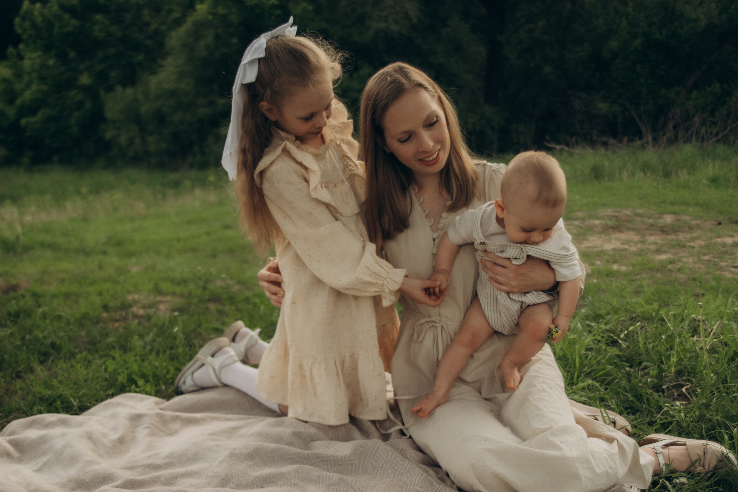 Теплым майским вечером. Гаврилова Настя семейный фотограф lifestyle в Москве