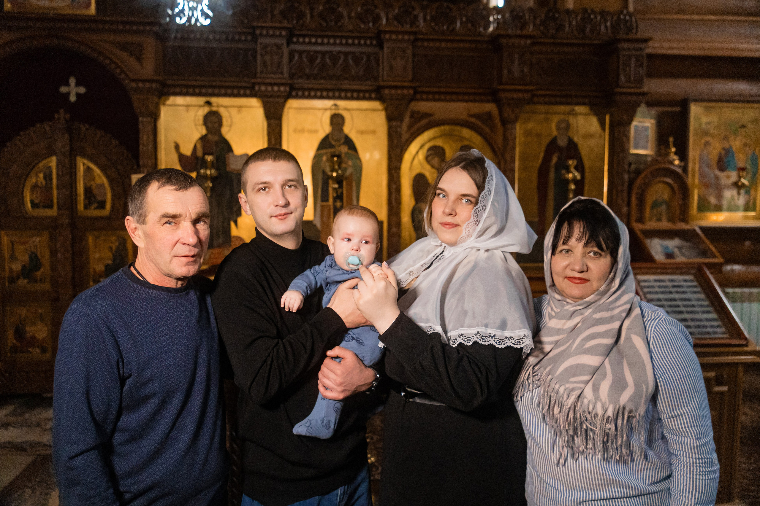 Крещение в храме возле Рио. Фотограф Белгород