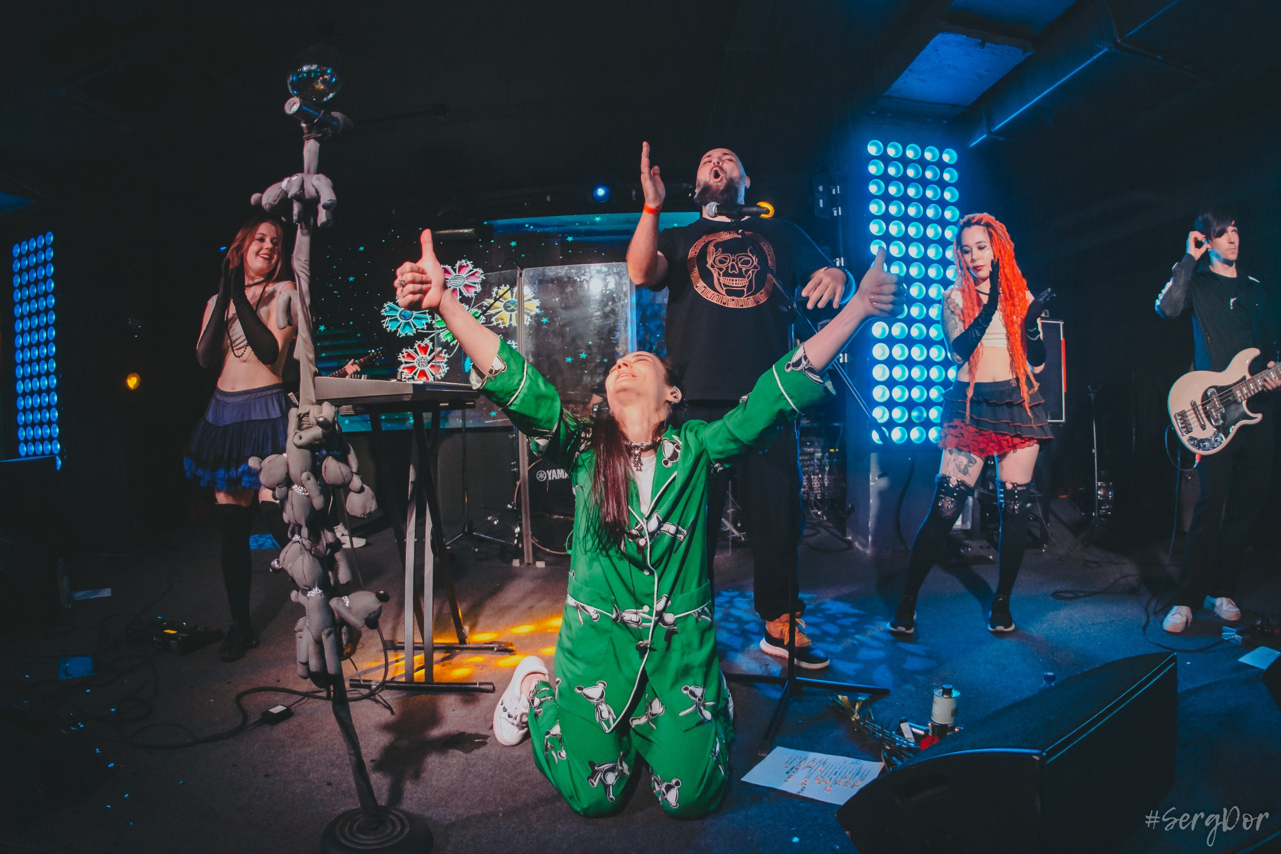 Дайте два, Мумий Тролль бар, Москва, Д2, МТ, День рождения группы, Юбилей, Люся Махова, презентация альбома, Простые радости в краю беспечных зомби, 26.11.2023, SergDor, 26 ноября 2023 года, #SergDor