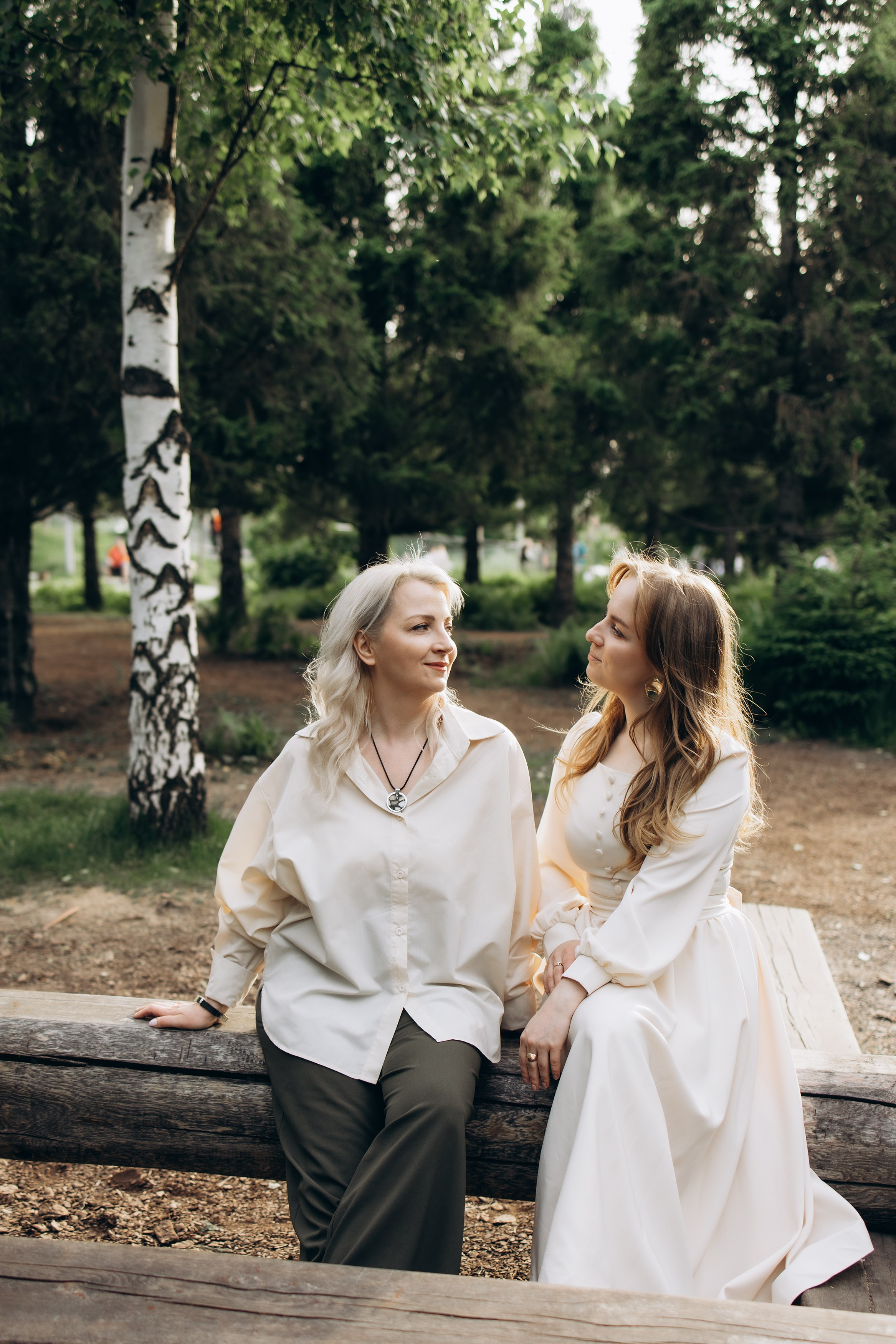 Мама дочка прогулка по городу. Семейный фотограф, детские, семейные, лав стори съемки в Москве