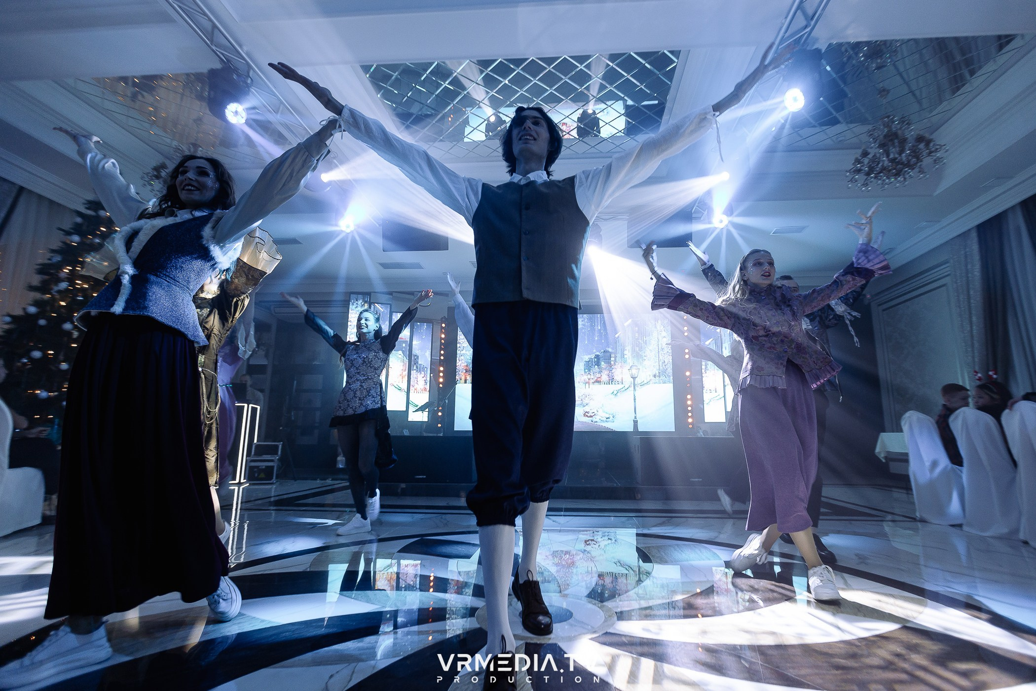 Новогодняя ночь в ресторане «Лазурный Берег»