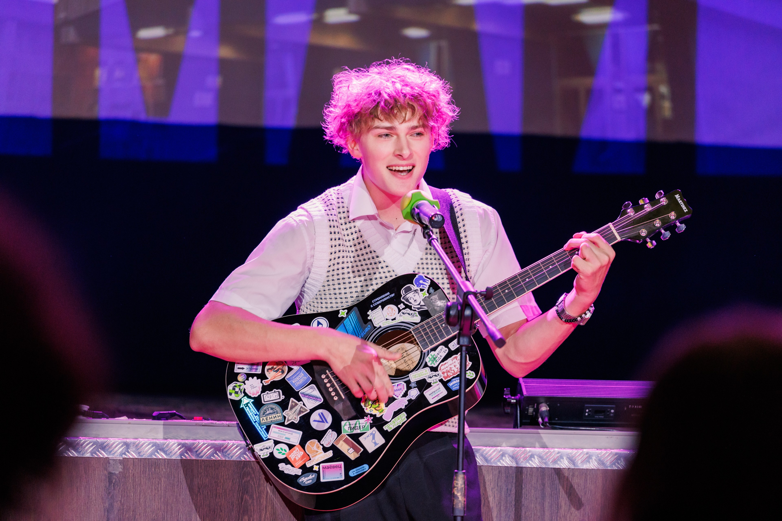 Поэтический вечер МАИ 2025. Фотограф в Москве Дмитрий Емельянов