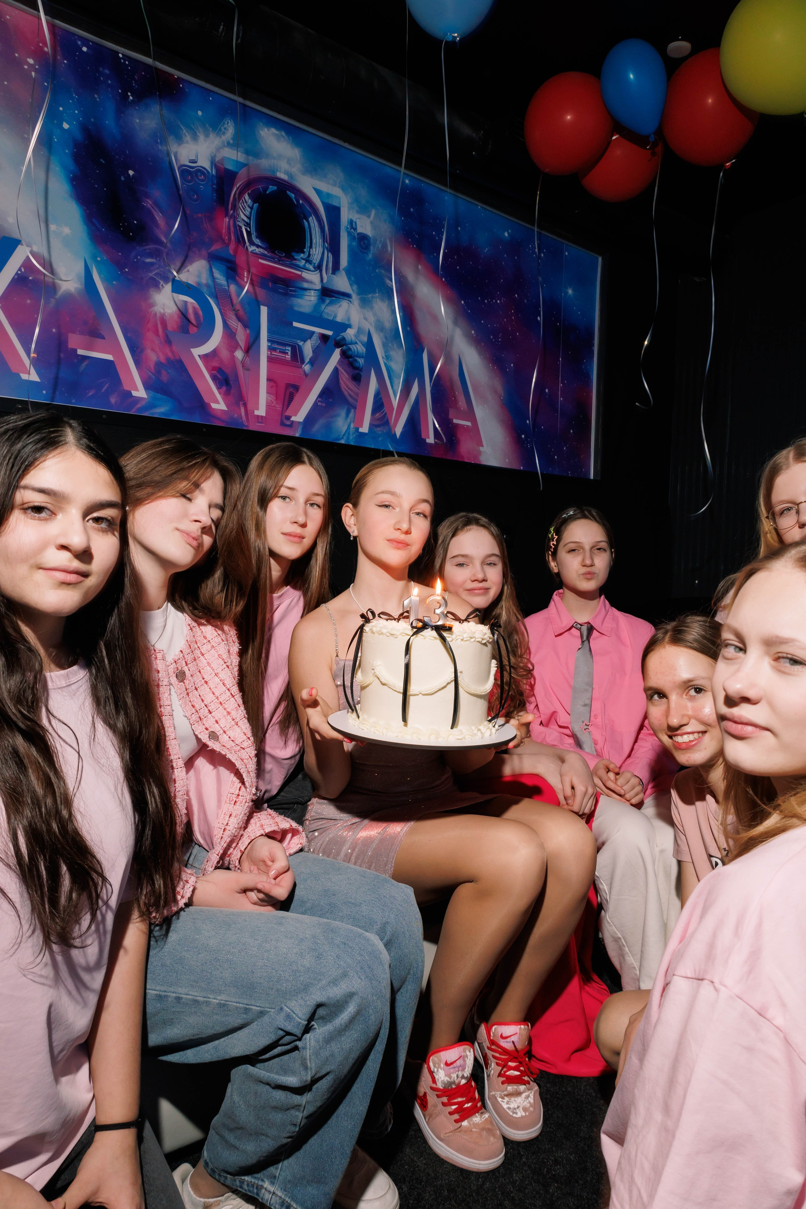 День Рождения в караоке. Фотограф в Москве Дмитрий Емельянов