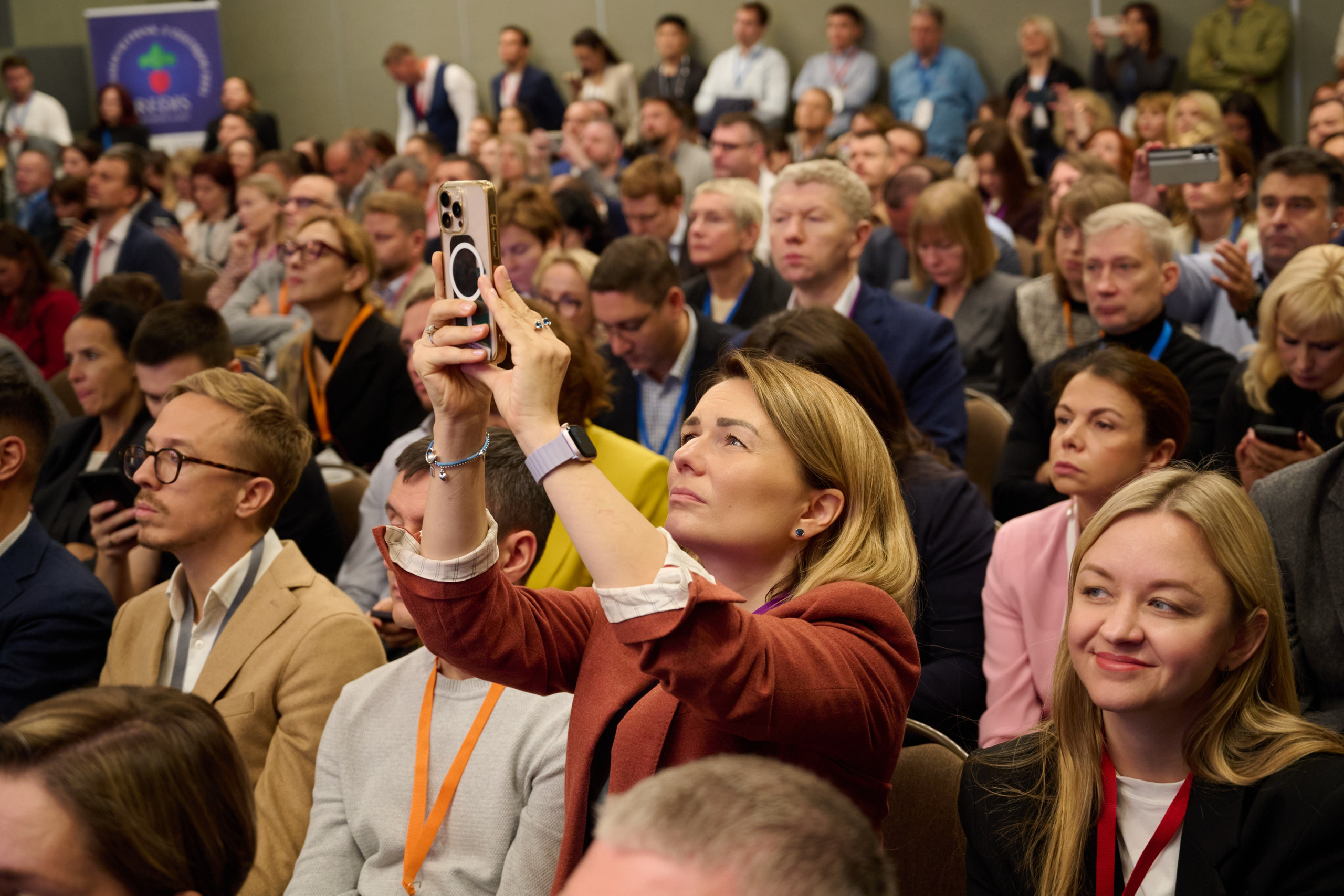 Репортажная съёмка конференции в Москве