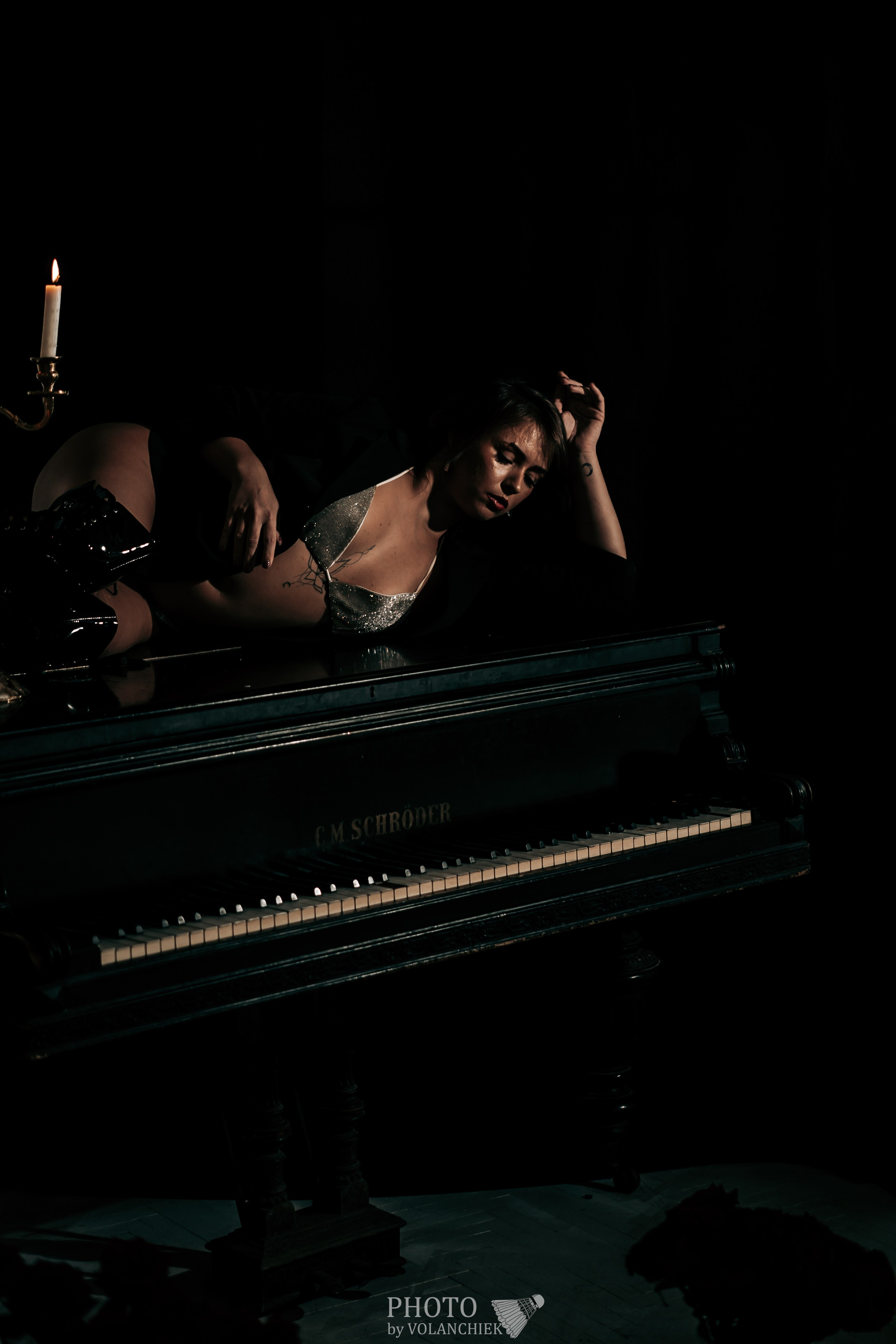 Студийная фотосессия. Photo by Volanchiek