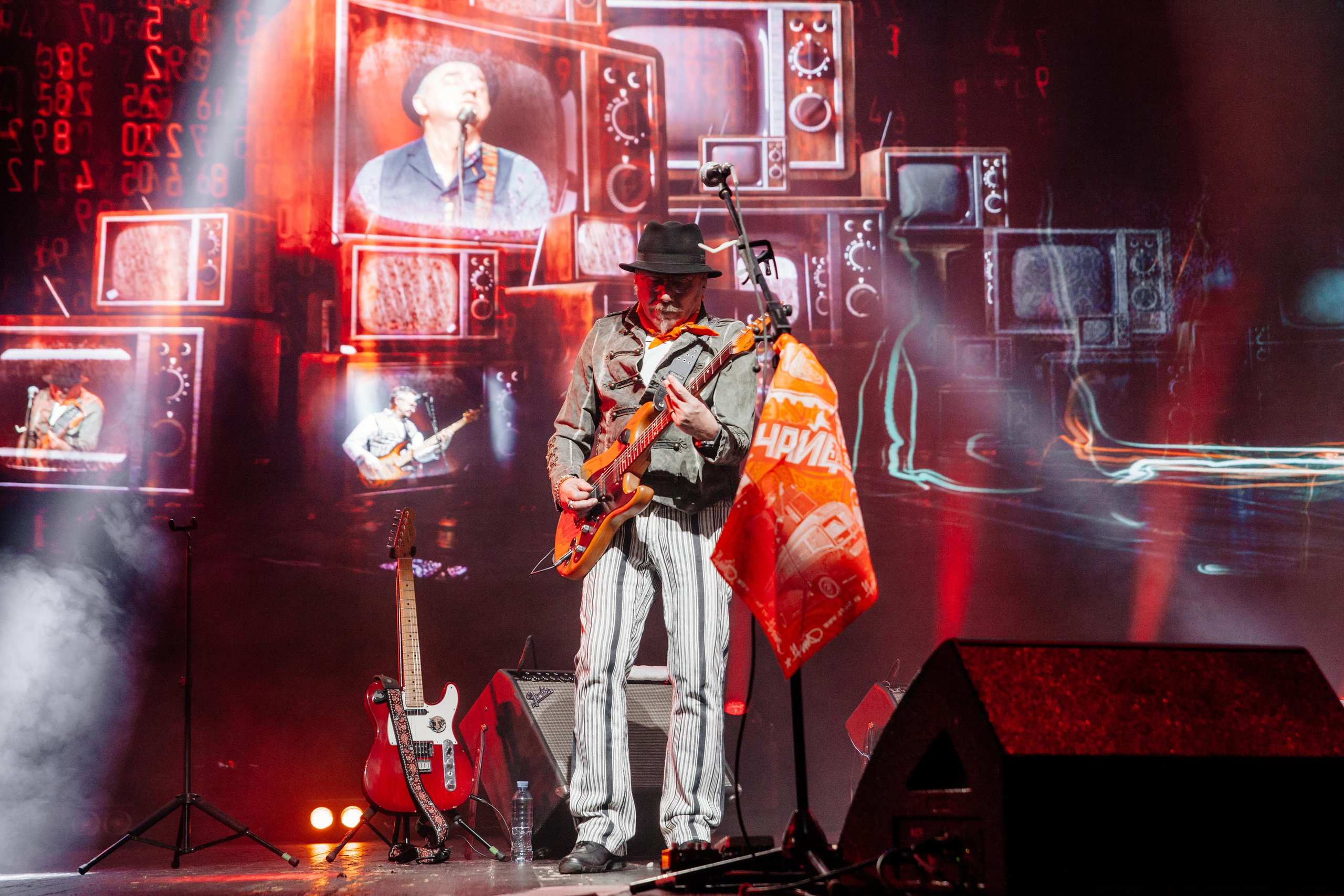 Чайф, Crocus City Hall. Фотограф Ольга Махалова — Санкт-Петербург, Москва, Нижний Новгород