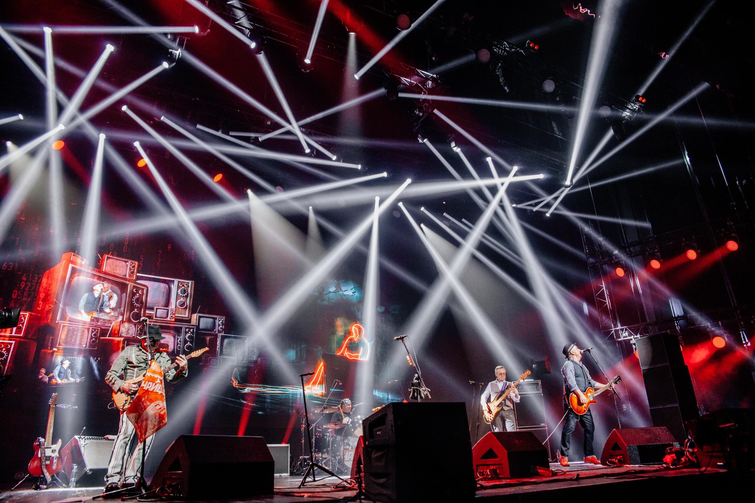 Чайф, Crocus City Hall. Фотограф Ольга Махалова — Санкт-Петербург, Москва, Нижний Новгород