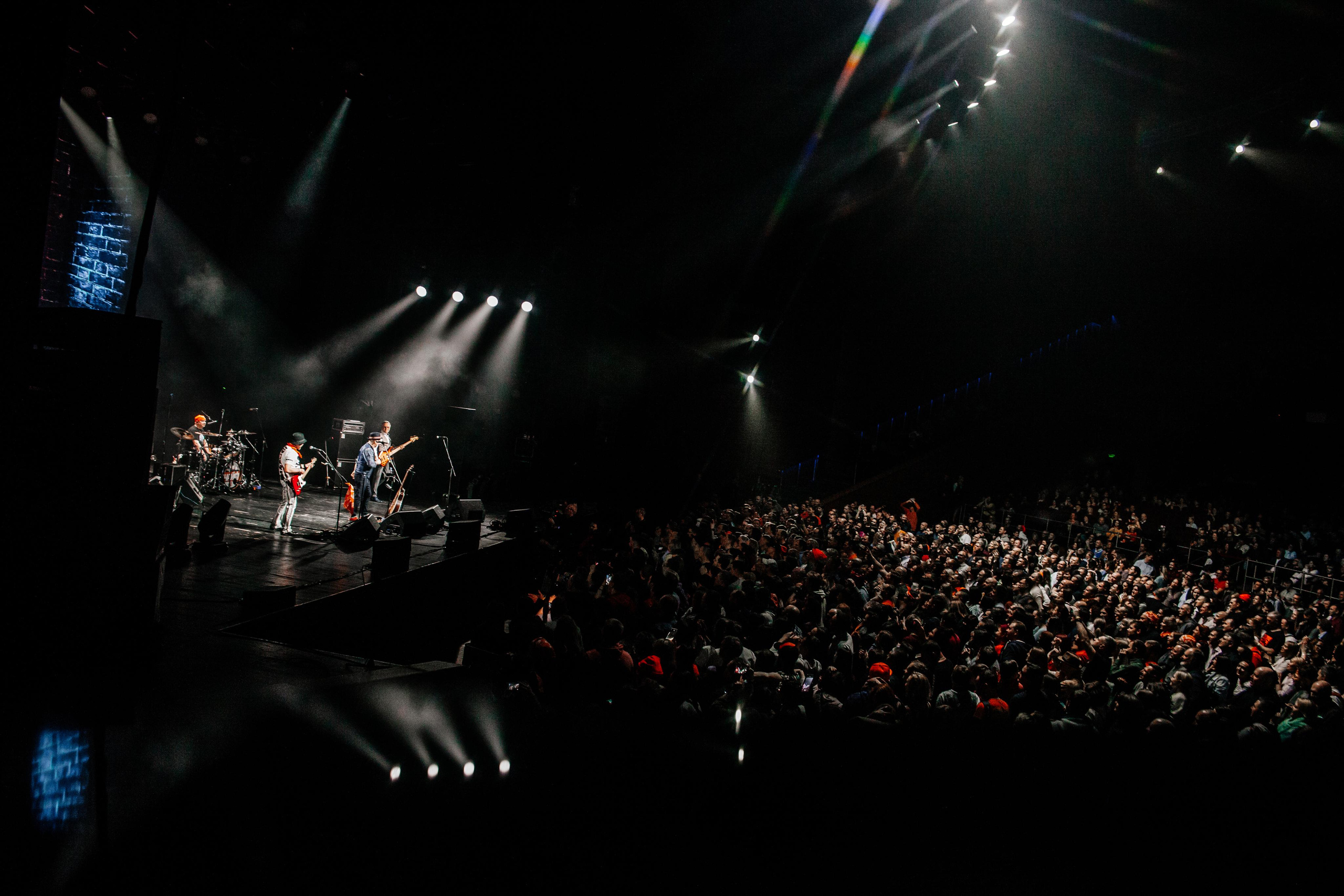 Чайф, Crocus City Hall. Фотограф Ольга Махалова — Санкт-Петербург, Москва, Нижний Новгород