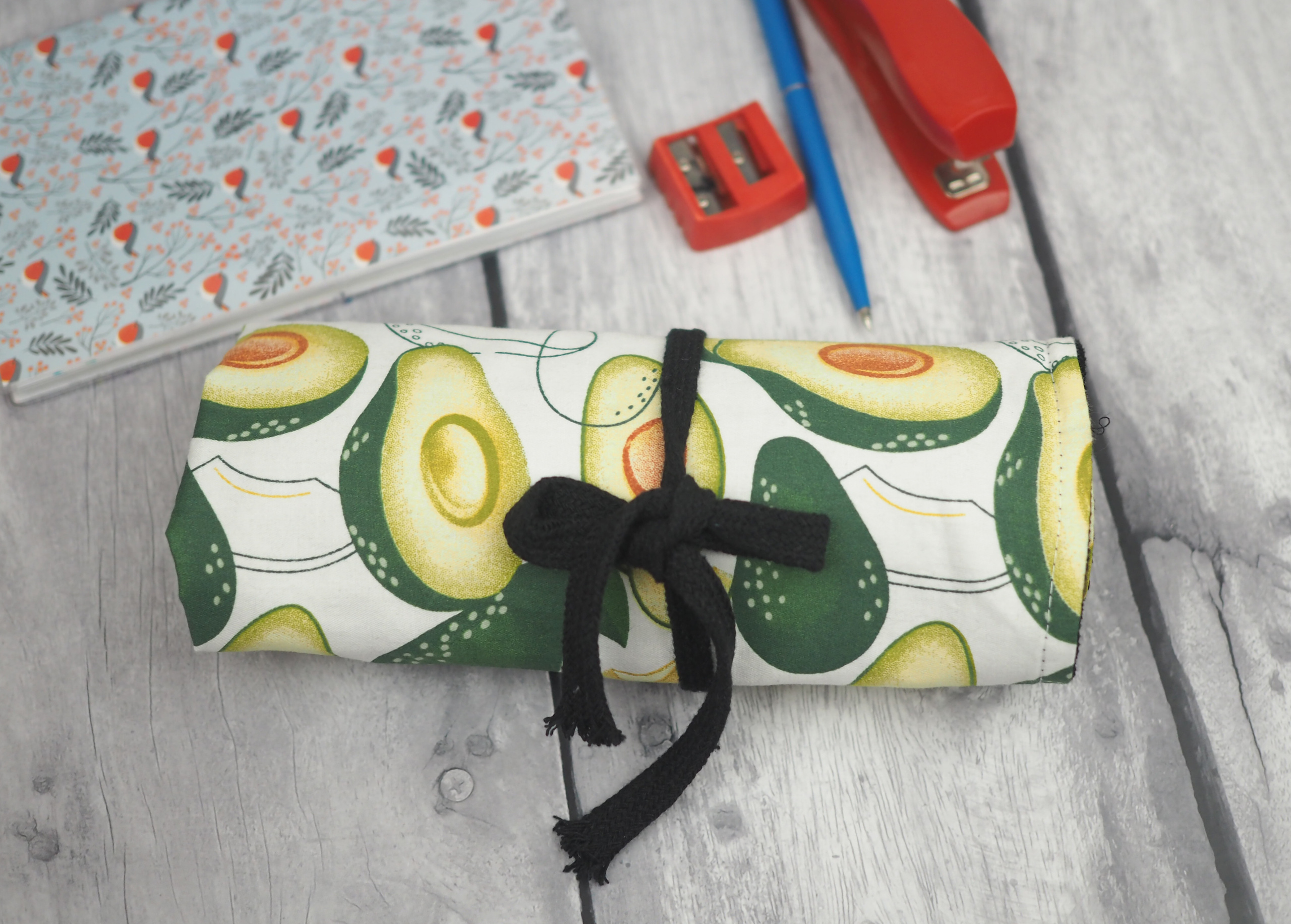 Пенал- скрутка в композиции. Фотограф Ольга Махалова — Санкт-Петербург, Москва, Нижний Новгород