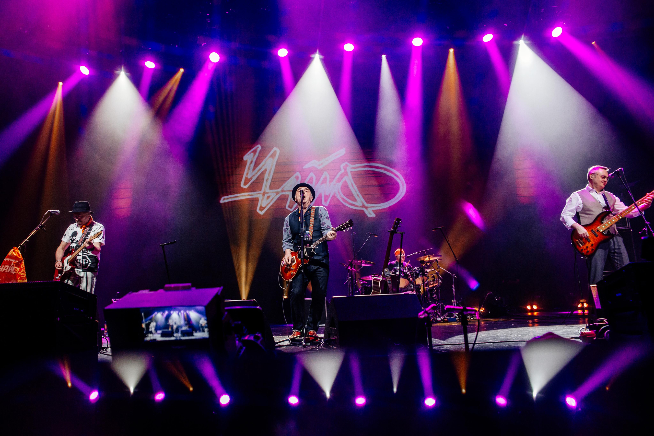 Чайф, Crocus City Hall. Фотограф Ольга Махалова — Санкт-Петербург, Москва, Нижний Новгород