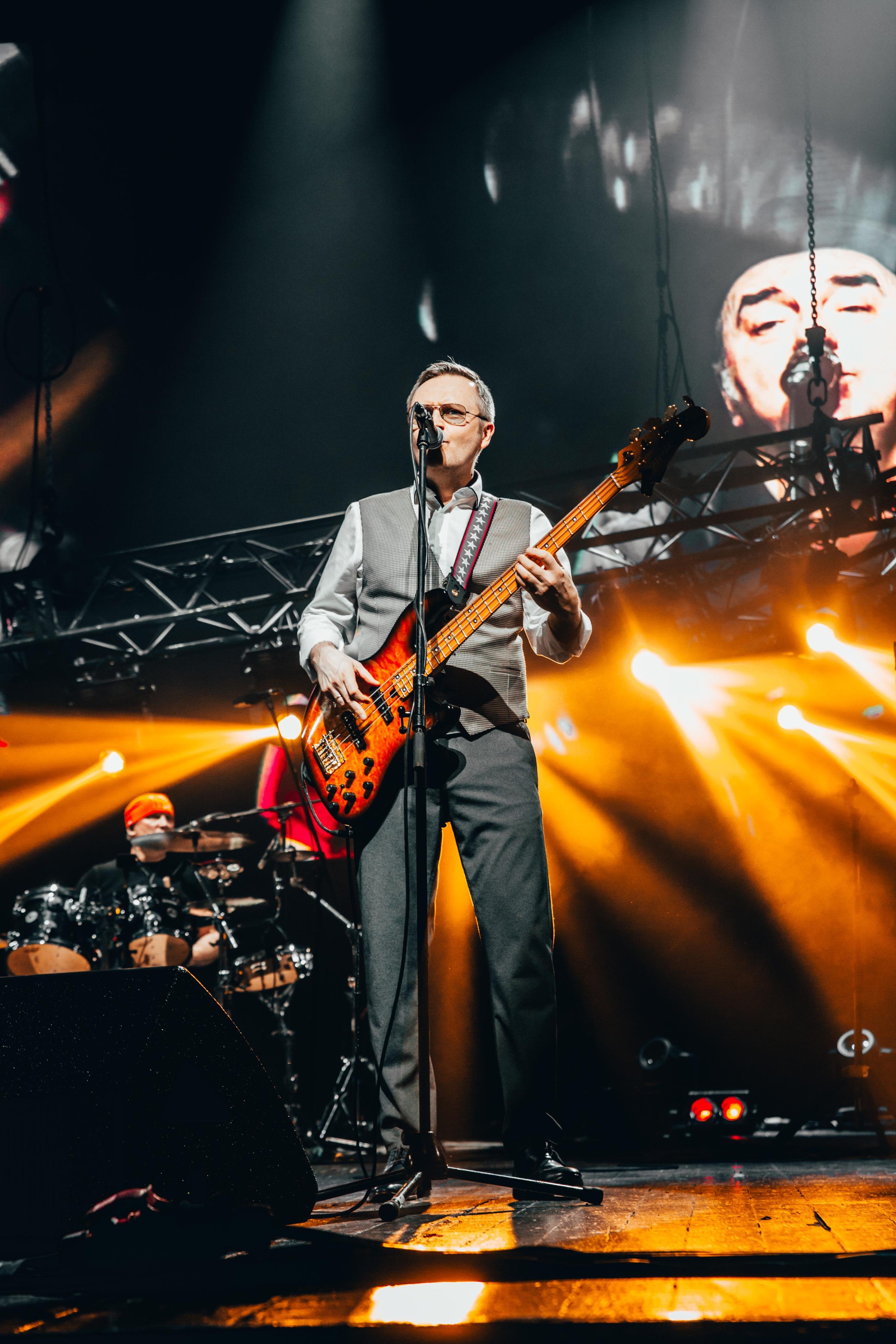 Чайф, Crocus City Hall. Фотограф Ольга Махалова — Санкт-Петербург, Москва, Нижний Новгород