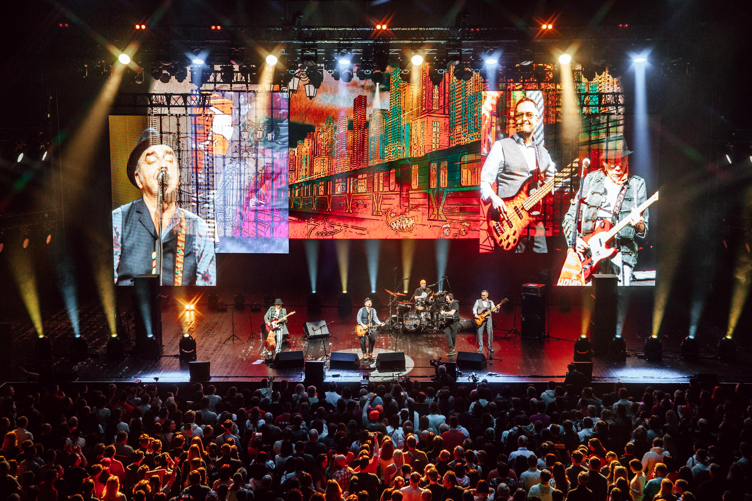 Чайф, Crocus City Hall. Фотограф Ольга Махалова — Санкт-Петербург, Москва, Нижний Новгород