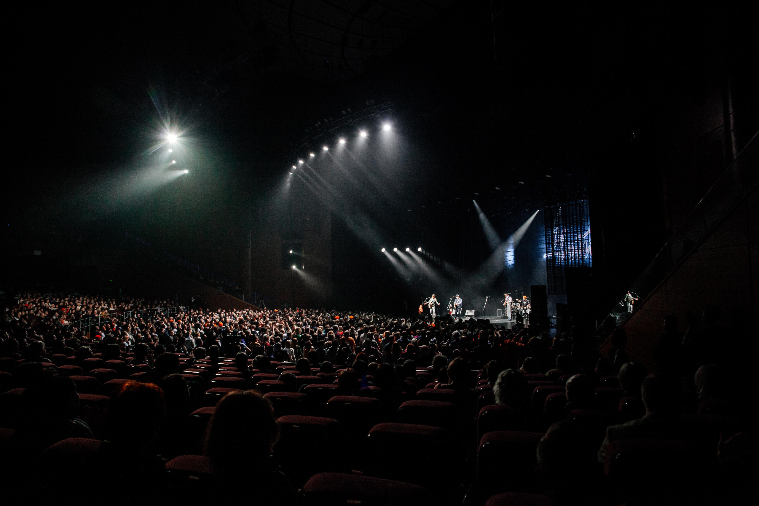Чайф, Crocus City Hall. Фотограф Ольга Махалова — Санкт-Петербург, Москва, Нижний Новгород