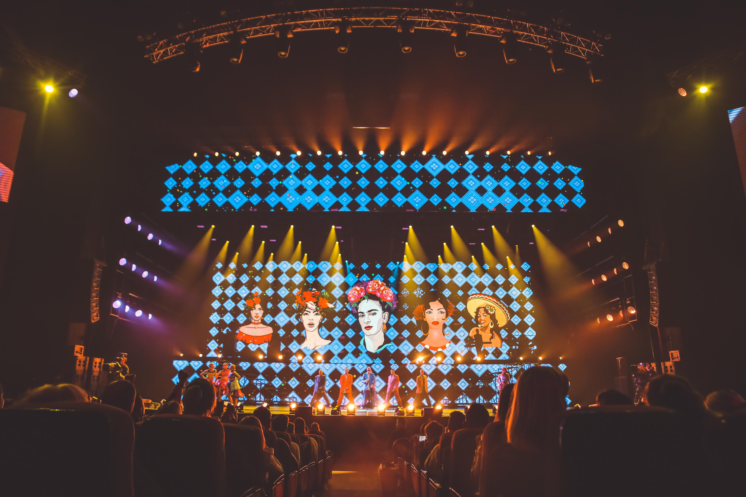 Шоу Сергея Лазарева в Crocus City Hall. Фотограф Ольга Махалова — Санкт-Петербург, Москва, Нижний Новгород