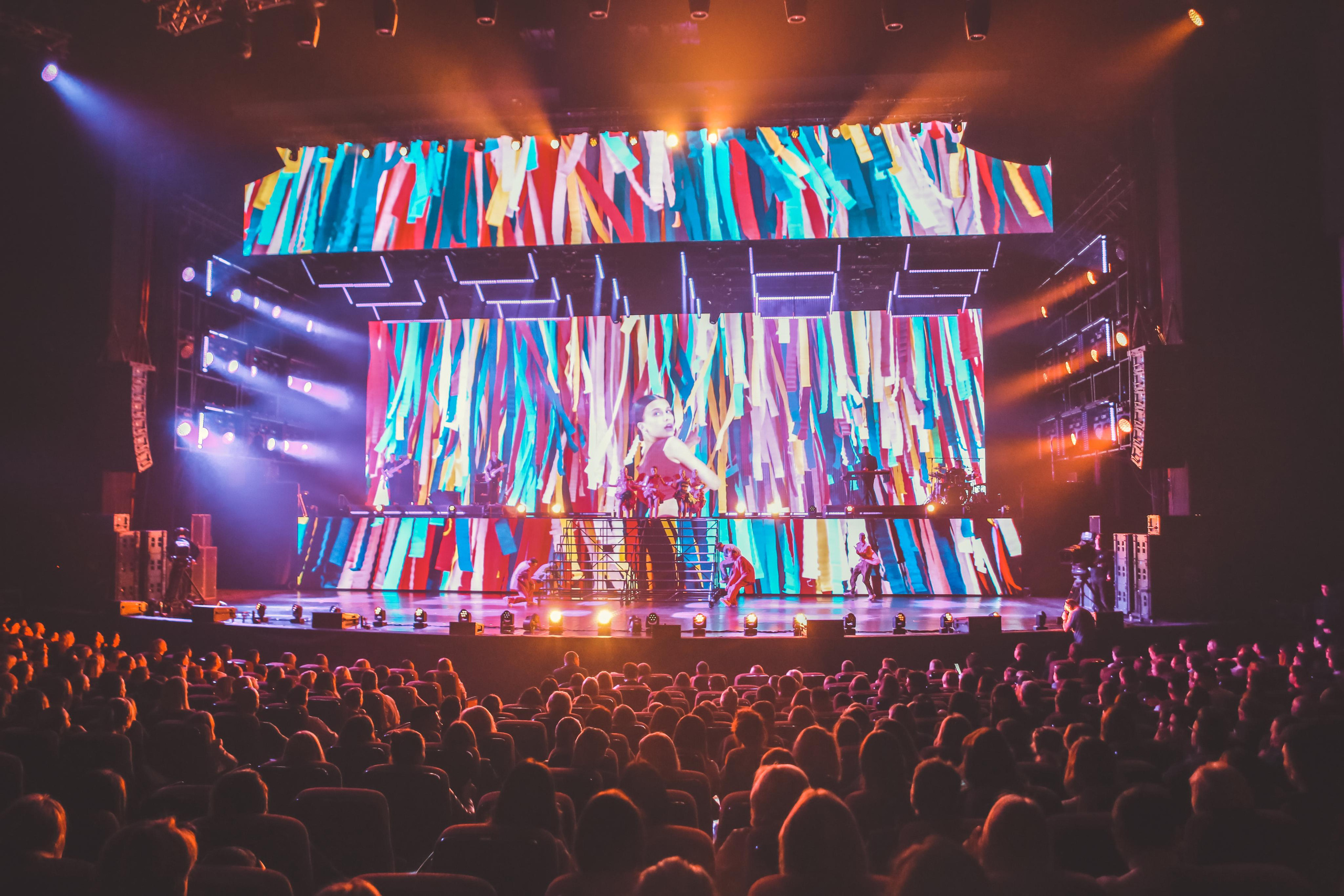 Шоу Сергея Лазарева в Crocus City Hall. Фотограф Ольга Махалова — Санкт-Петербург, Москва, Нижний Новгород