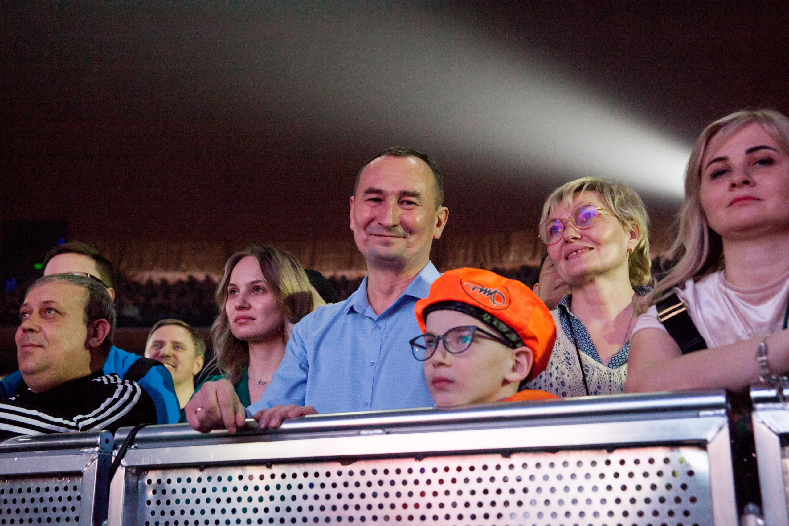 Чайф, Crocus City Hall. Фотограф Ольга Махалова — Санкт-Петербург, Москва, Нижний Новгород