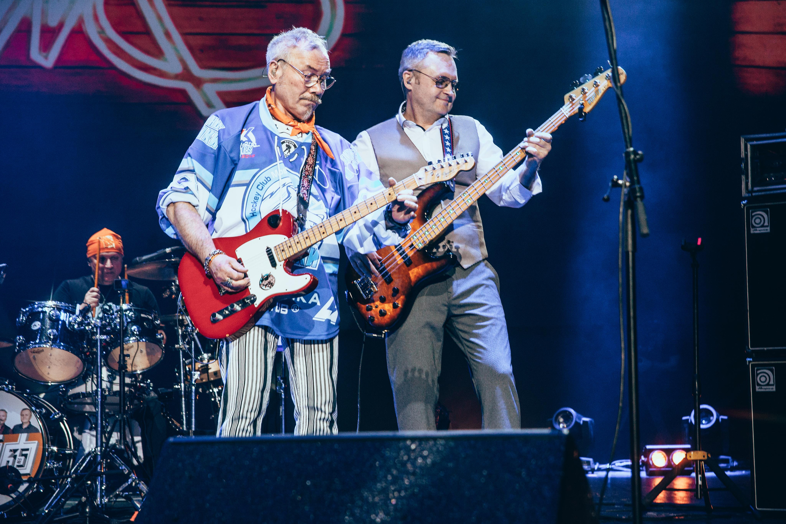 Чайф, Crocus City Hall. Фотограф Ольга Махалова — Санкт-Петербург, Москва, Нижний Новгород