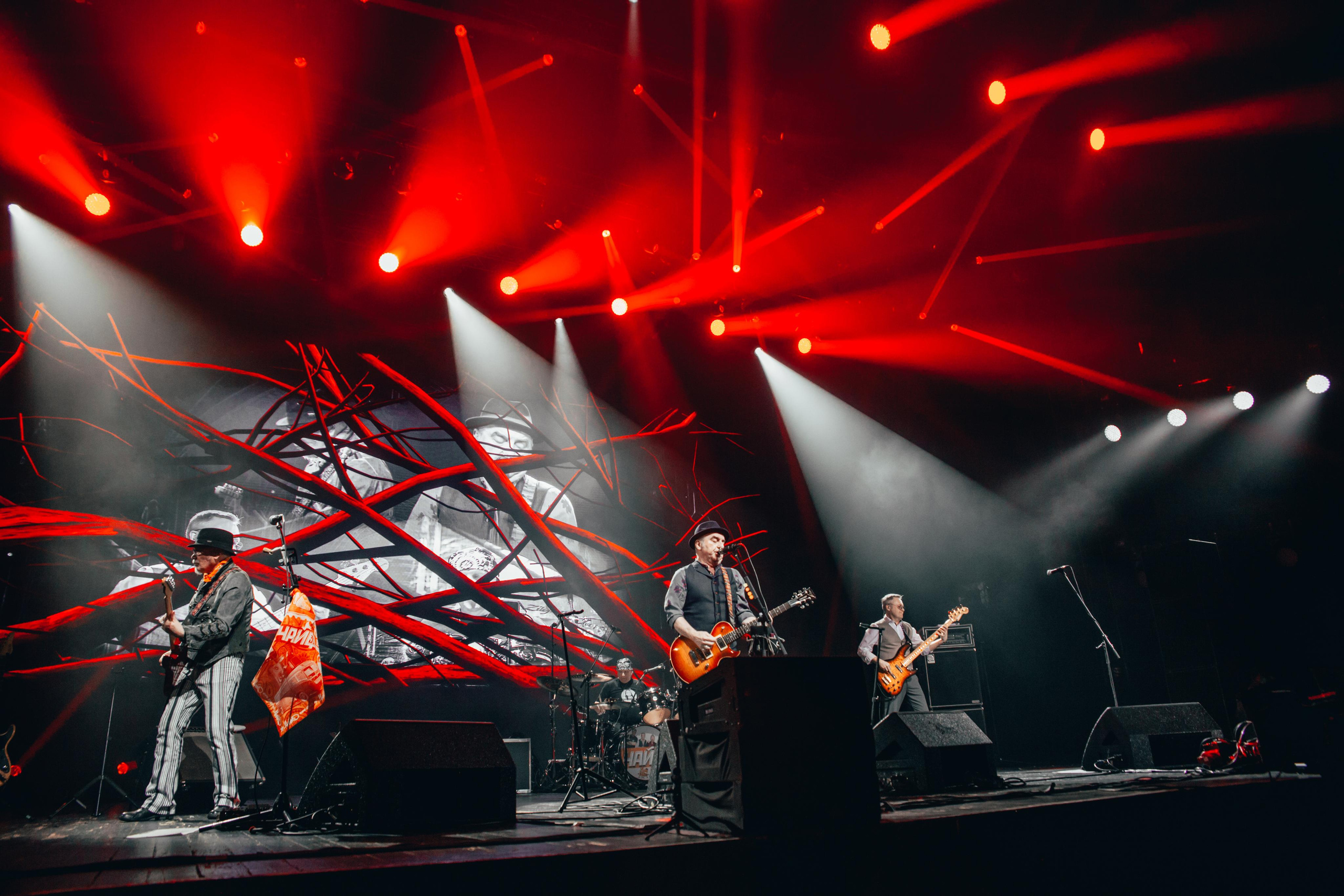 Чайф, Crocus City Hall. Фотограф Ольга Махалова — Санкт-Петербург, Москва, Нижний Новгород