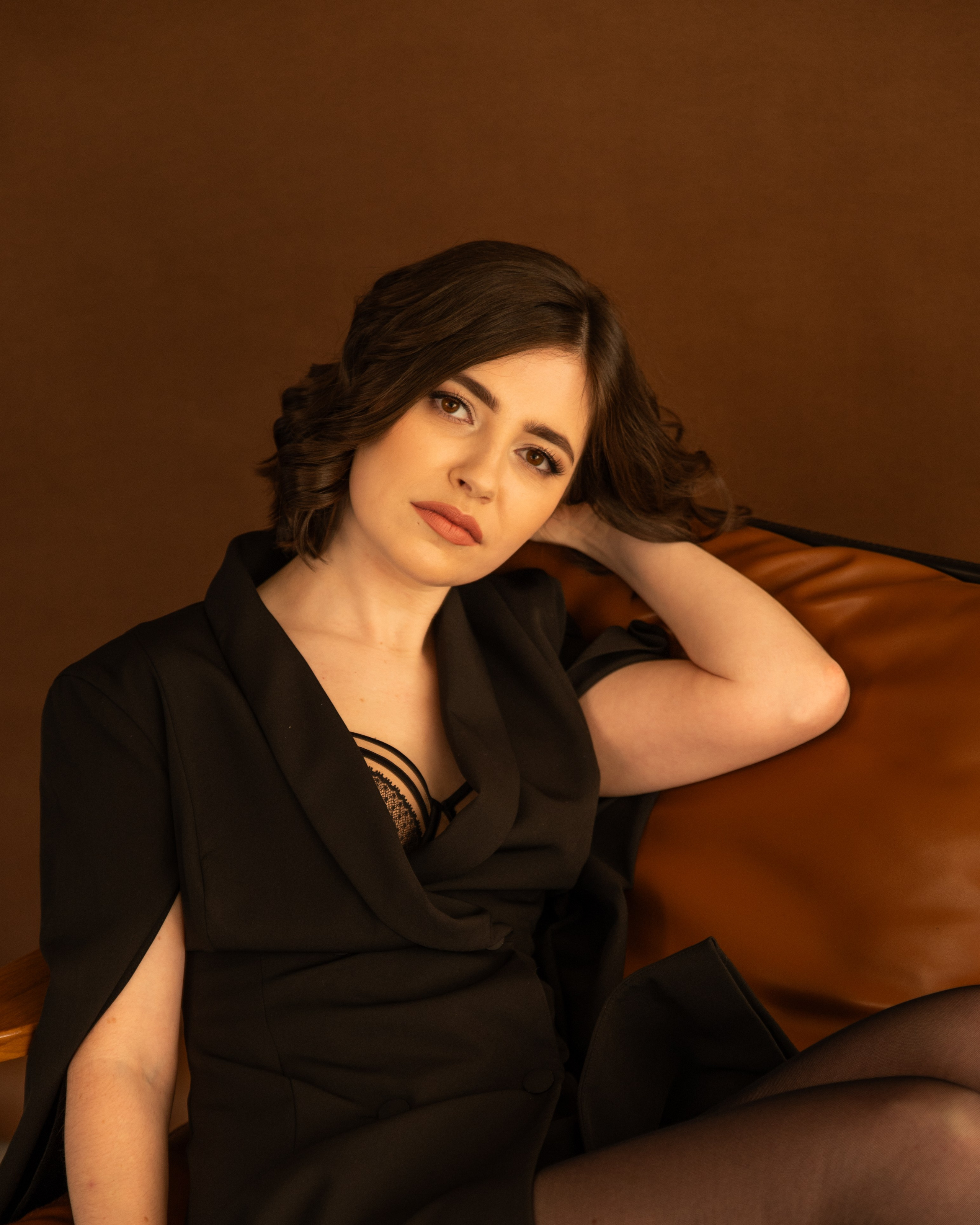 Евгений И Екатерина. Я Ольга Казанцева, фотографирую снимаю ваши киноистории и печатаю фото и цифровые портреты на холсте