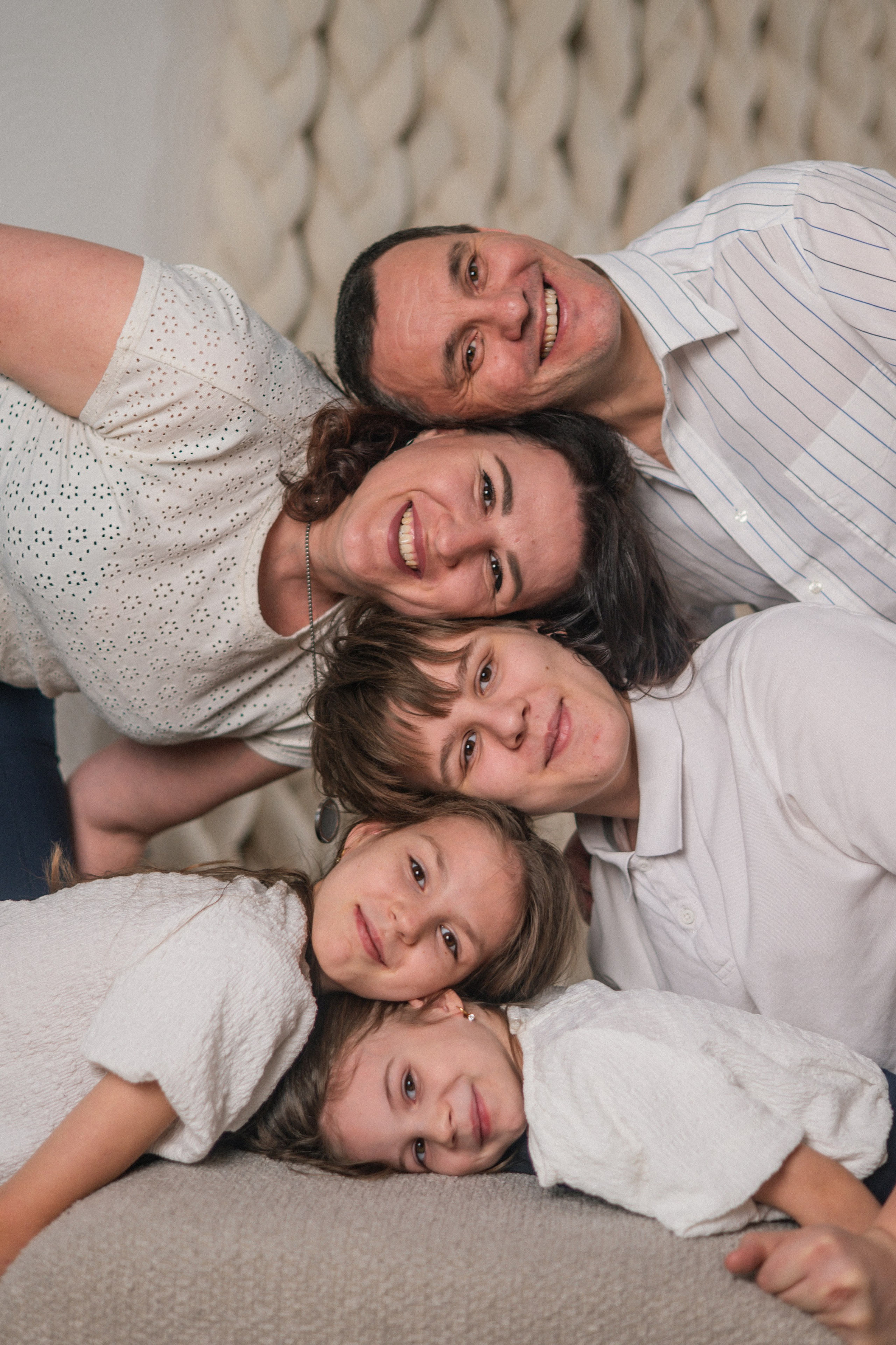 Семейная Фотосессия. Я Ольга Казанцева, фотографирую снимаю ваши киноистории и печатаю фото и цифровые портреты на холсте