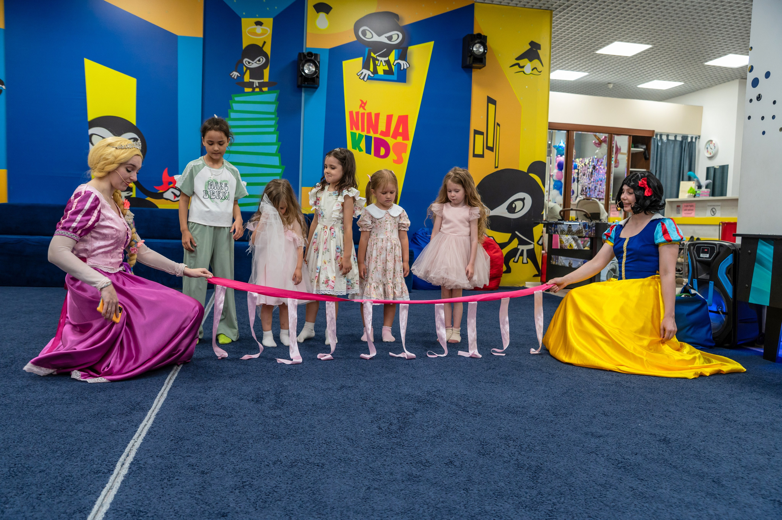 Игротека Ниндзя Кидс. Я Ольга Казанцева, фотографирую снимаю ваши киноистории и печатаю фото и цифровые портреты на холсте