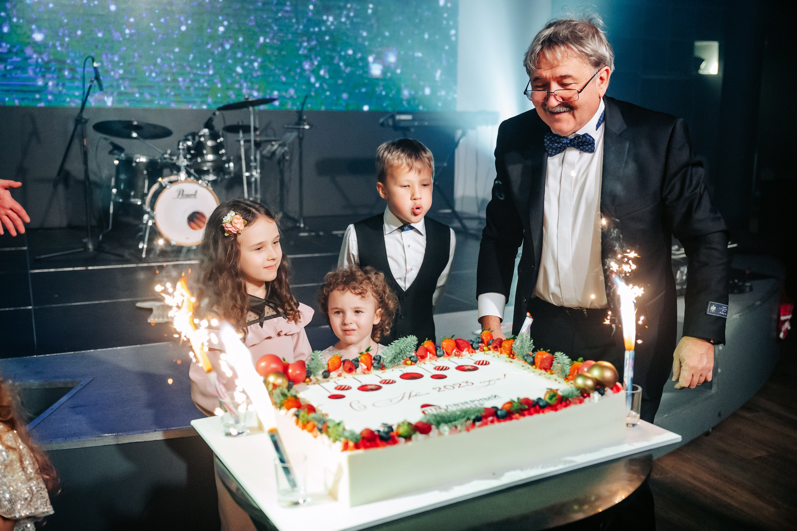 Новогодний корпоратив. Фотограф Дмитрий Сермяжко