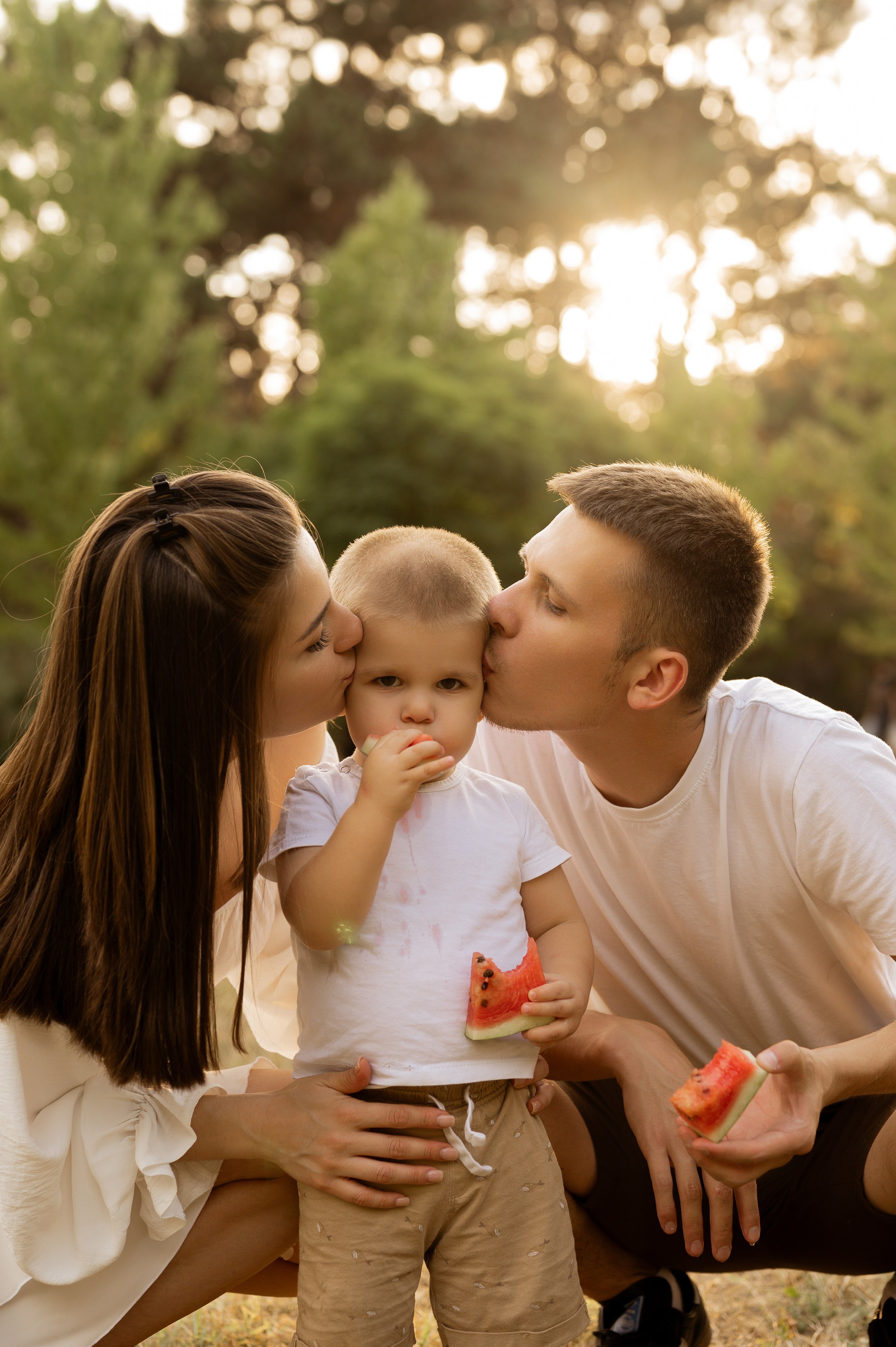 Летняя семейная фотосессия в парке. Свадебный и семейный фотограф в Краснодаре Алина Мельник