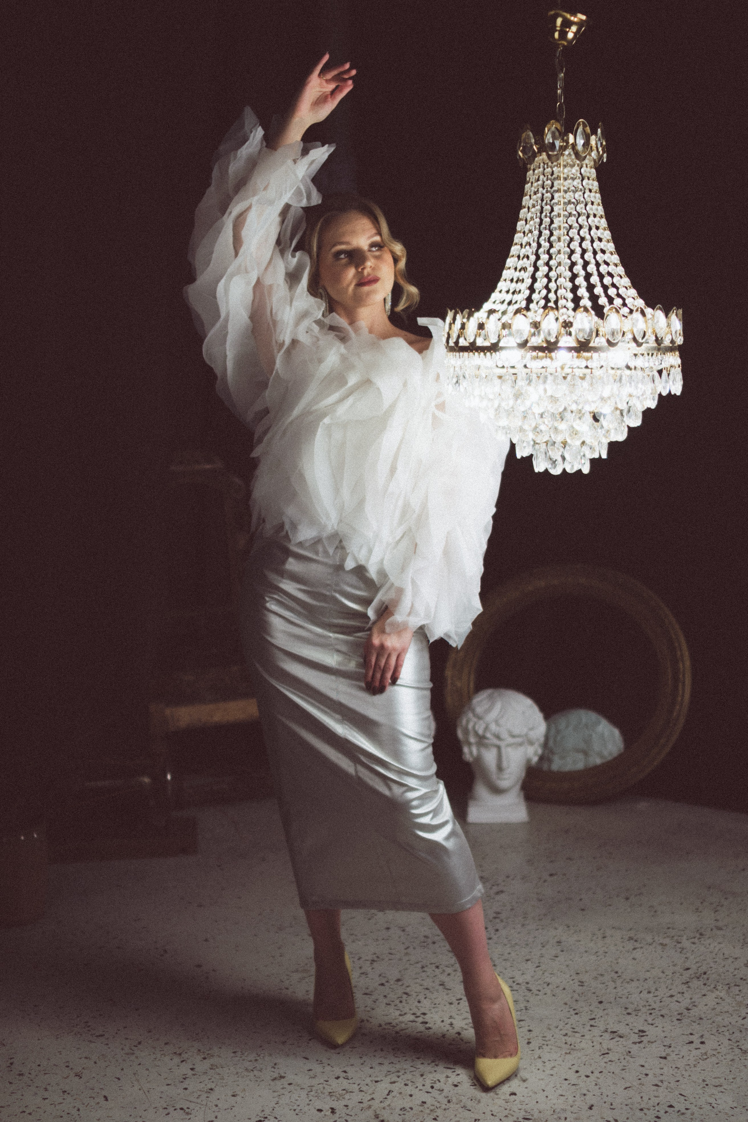 НОВОГОДНЯЯ ФОТОСЕСИИЯ В СТУДИИ ДЛЯ ДЕВУШКИ И ПРОГУЛКА ПО ЧЕРНЫШЕВСКОЙ. Профессиональный фотограф, Санкт-Петербург — Виктория Богомолова