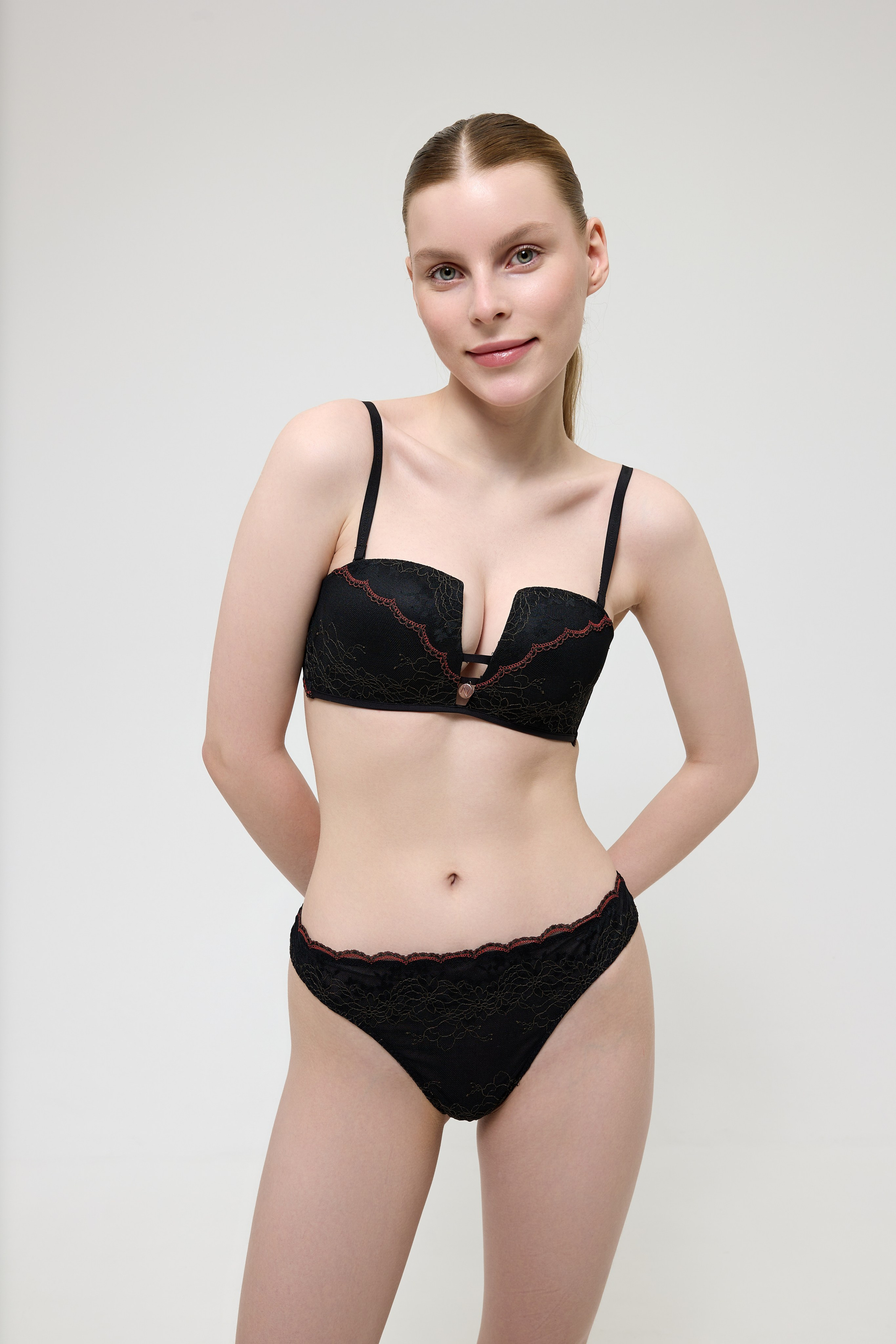 Белье каталог. Фотограф в Ростове-на-Дону Мария Аверина