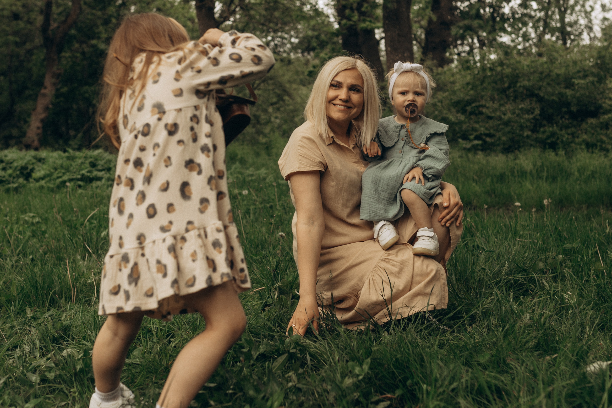 Фотосессия под летним дождем с Алексеем, Юлией и их доченьками. Фотограф в Ставрополе Svetlana Matveeva